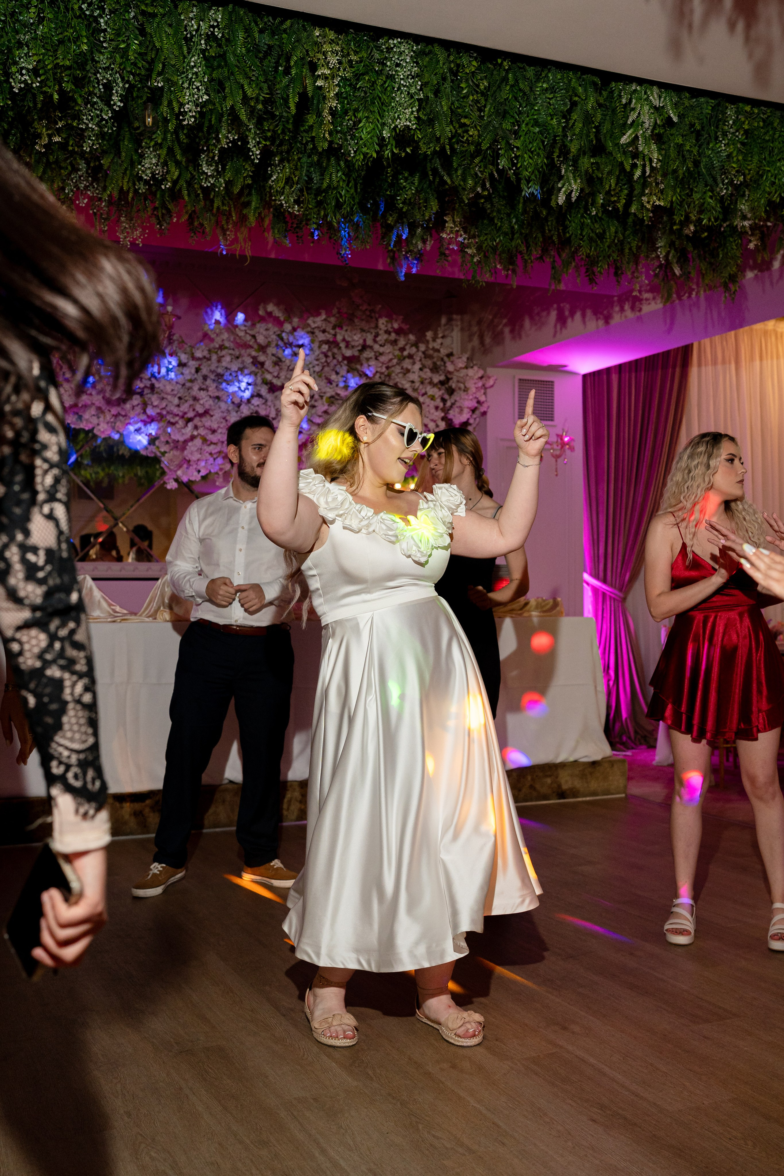 Cununie civilă - Mihaela și Alexandru. ALB — Alexandru-Laurențiu Bîrsan | Fotograf în București
