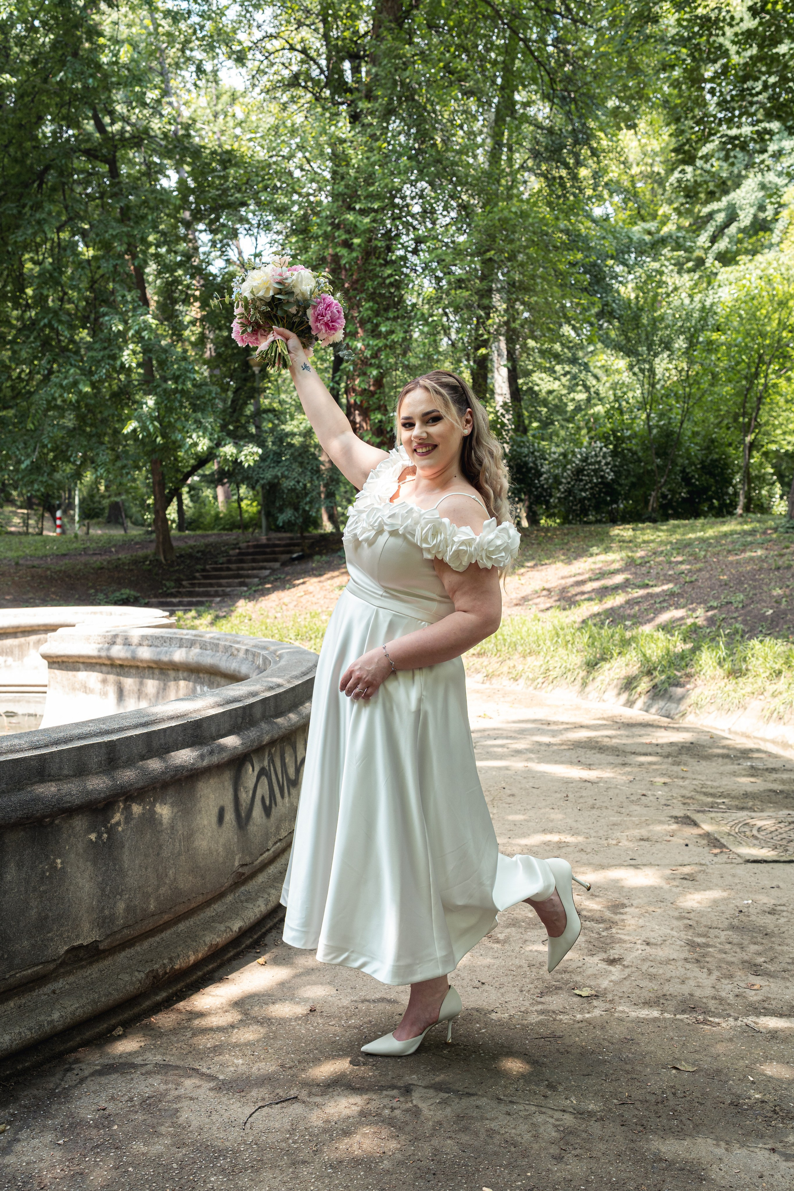 Cununie civilă - Mihaela și Alexandru. ALB — Alexandru-Laurențiu Bîrsan | Fotograf în București
