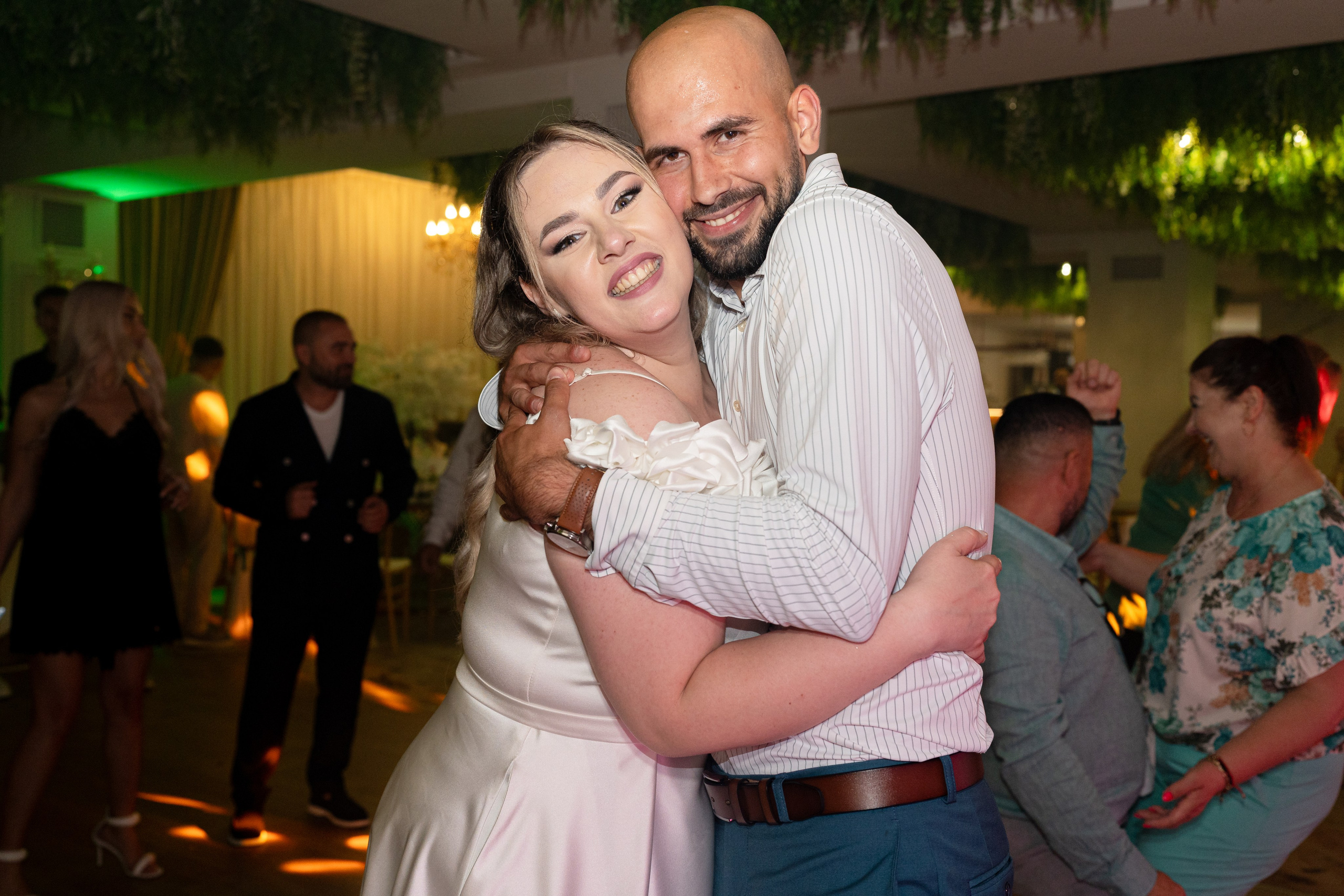 Cununie civilă - Mihaela și Alexandru. ALB — Alexandru-Laurențiu Bîrsan | Fotograf în București