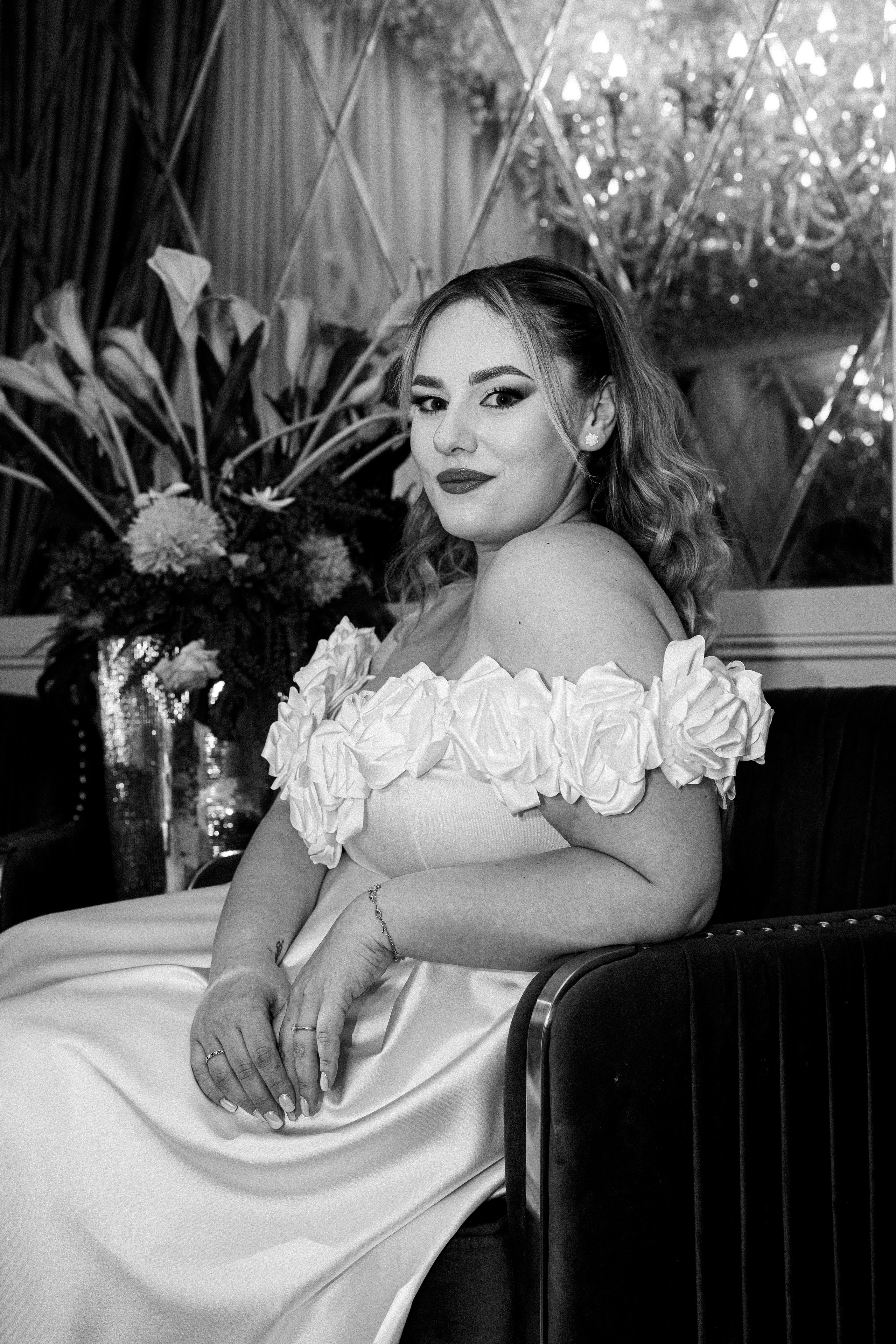 Cununie civilă - Mihaela și Alexandru. ALB — Alexandru-Laurențiu Bîrsan | Fotograf în București