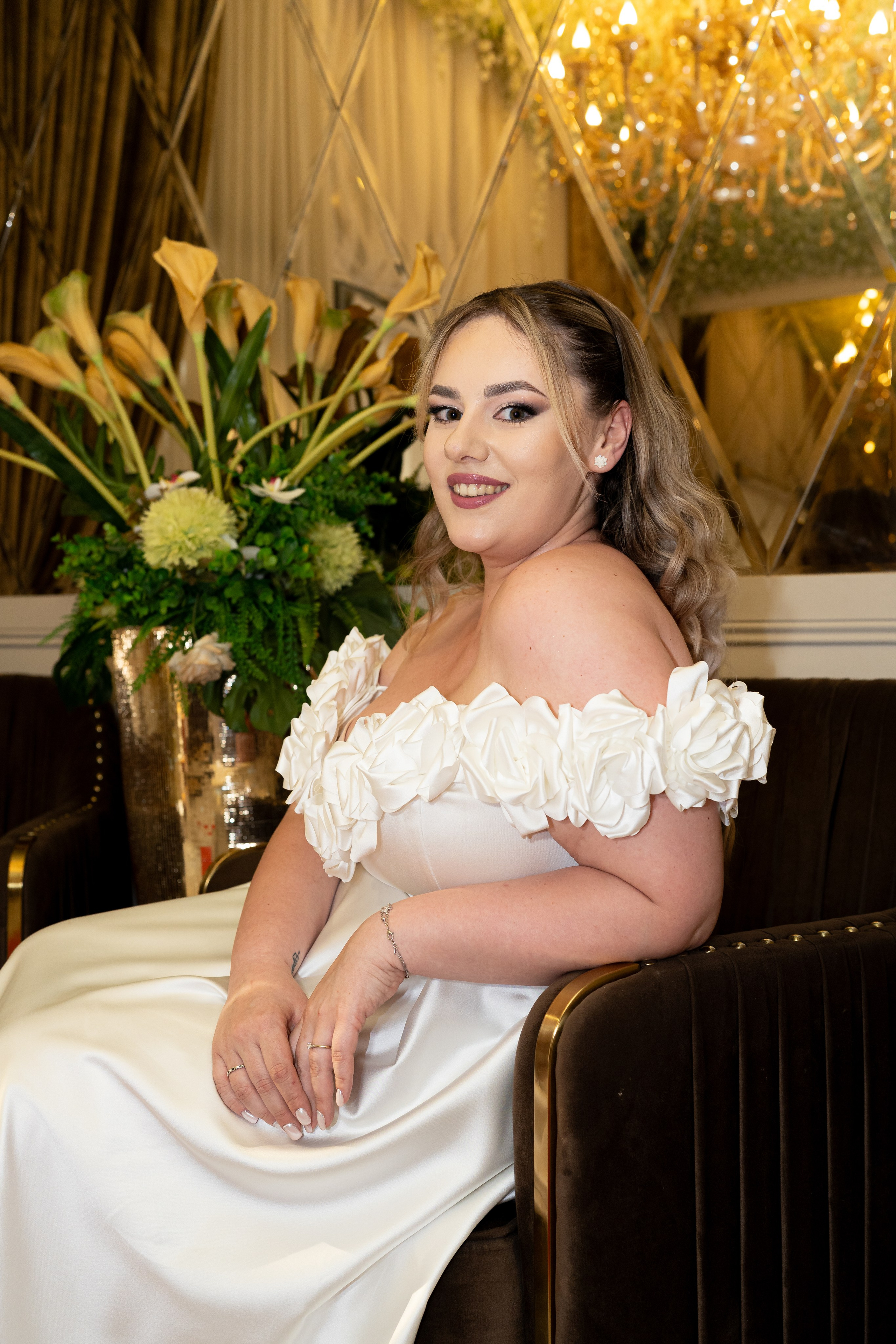 Cununie civilă - Mihaela și Alexandru. ALB — Alexandru-Laurențiu Bîrsan | Fotograf în București