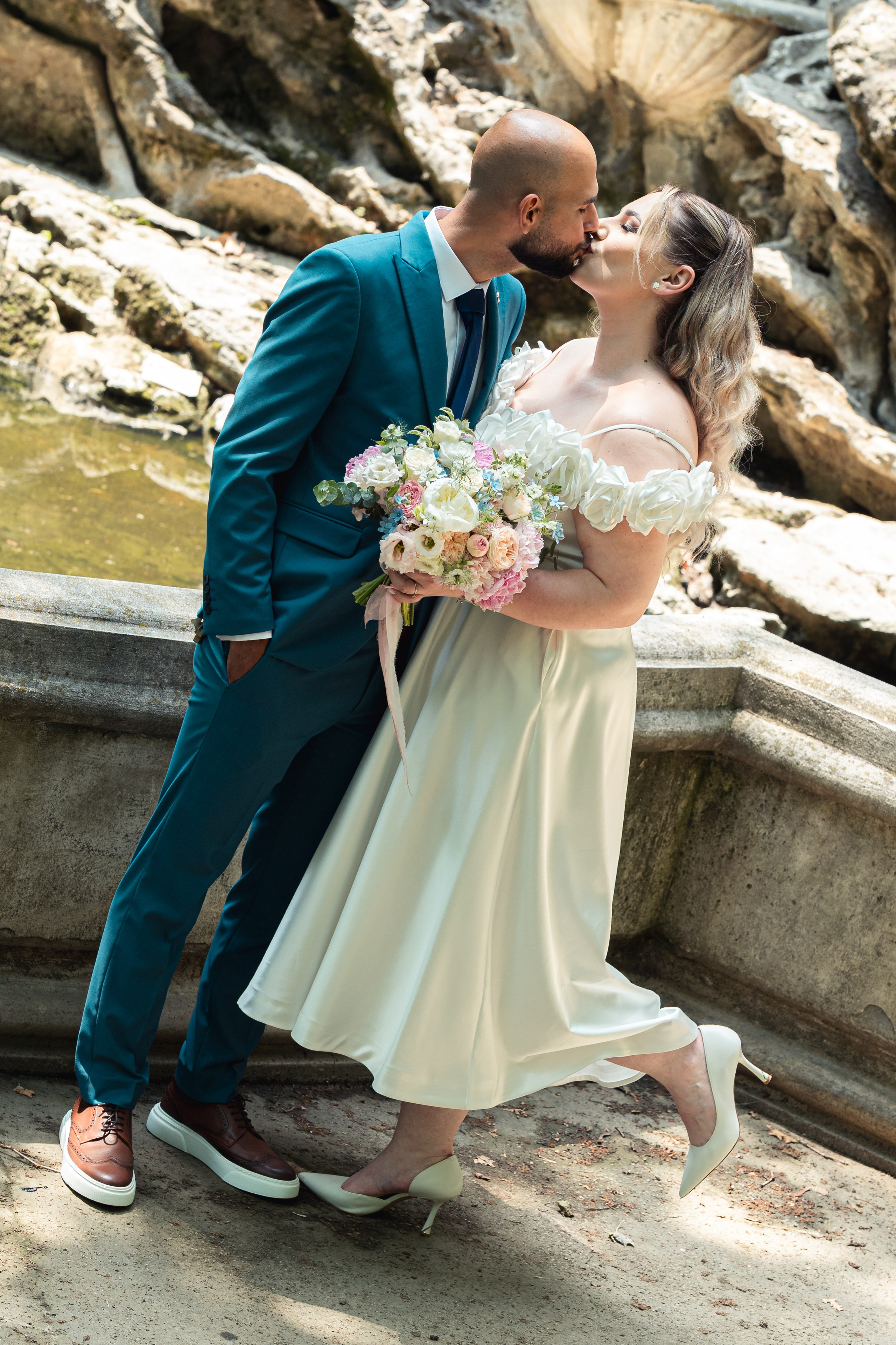 Cununie civilă - Mihaela și Alexandru. ALB — Alexandru-Laurențiu Bîrsan | Fotograf în București