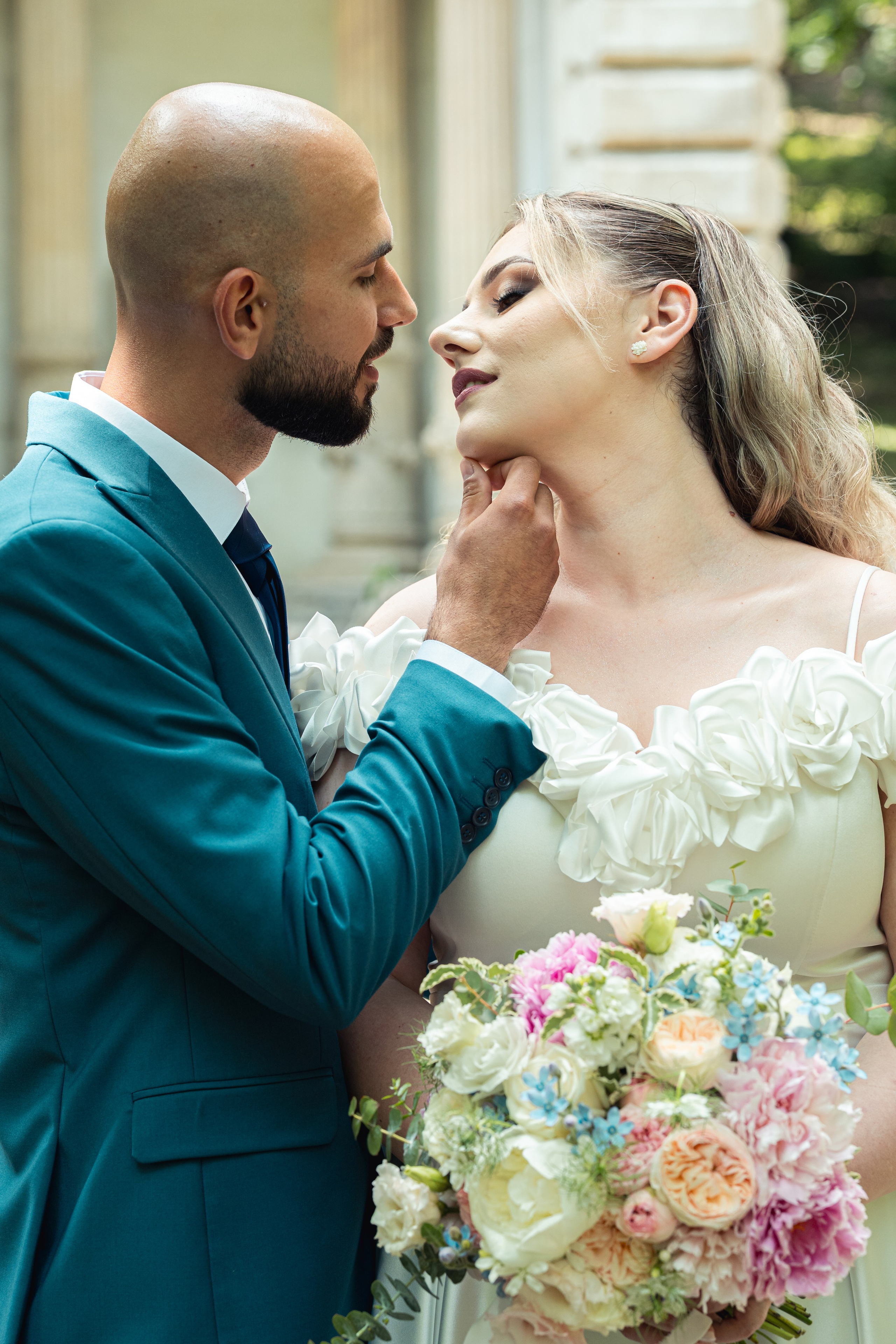 Cununie civilă - Mihaela și Alexandru. ALB — Alexandru-Laurențiu Bîrsan | Fotograf în București