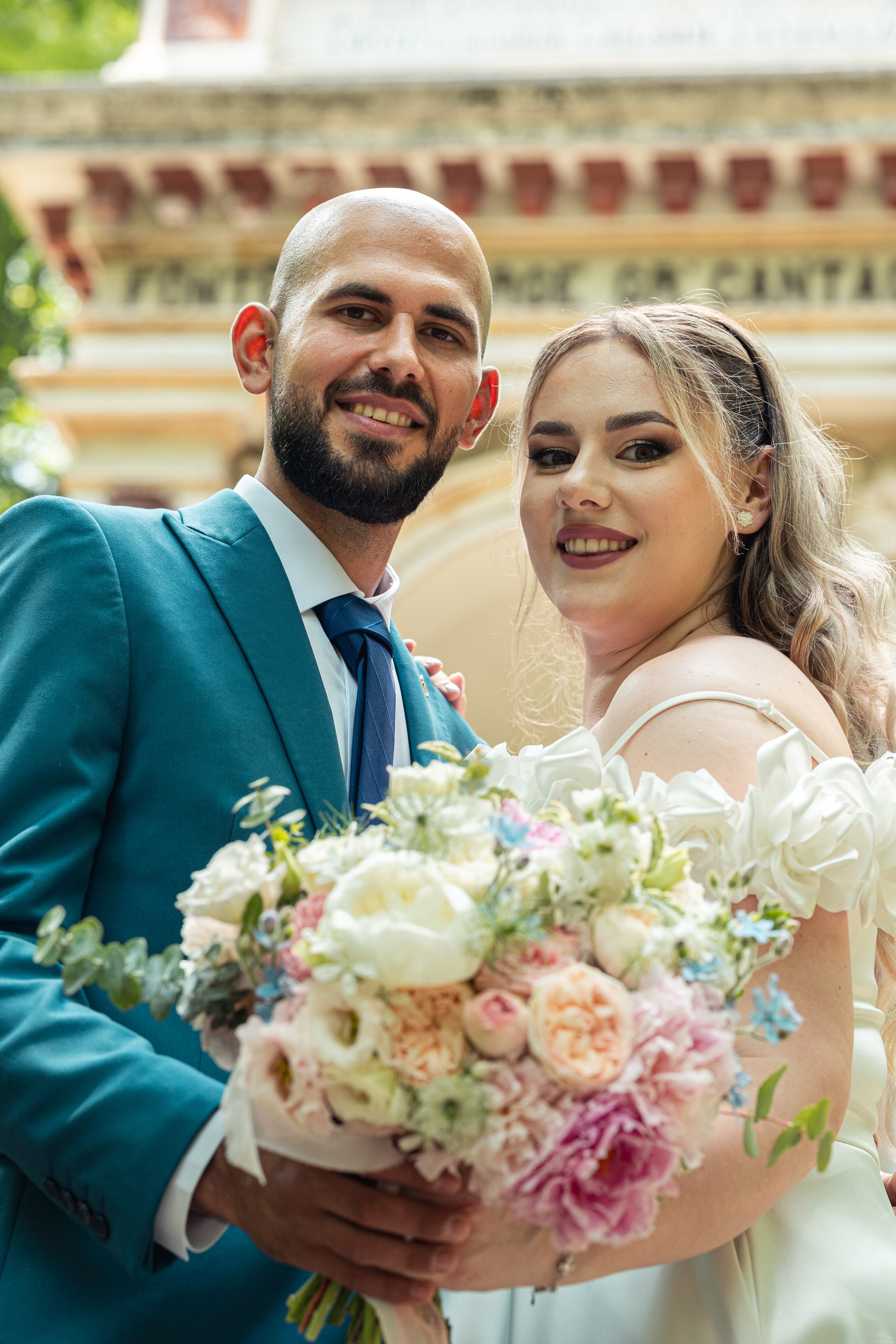 Cununie civilă - Mihaela și Alexandru. ALB — Alexandru-Laurențiu Bîrsan | Fotograf în București