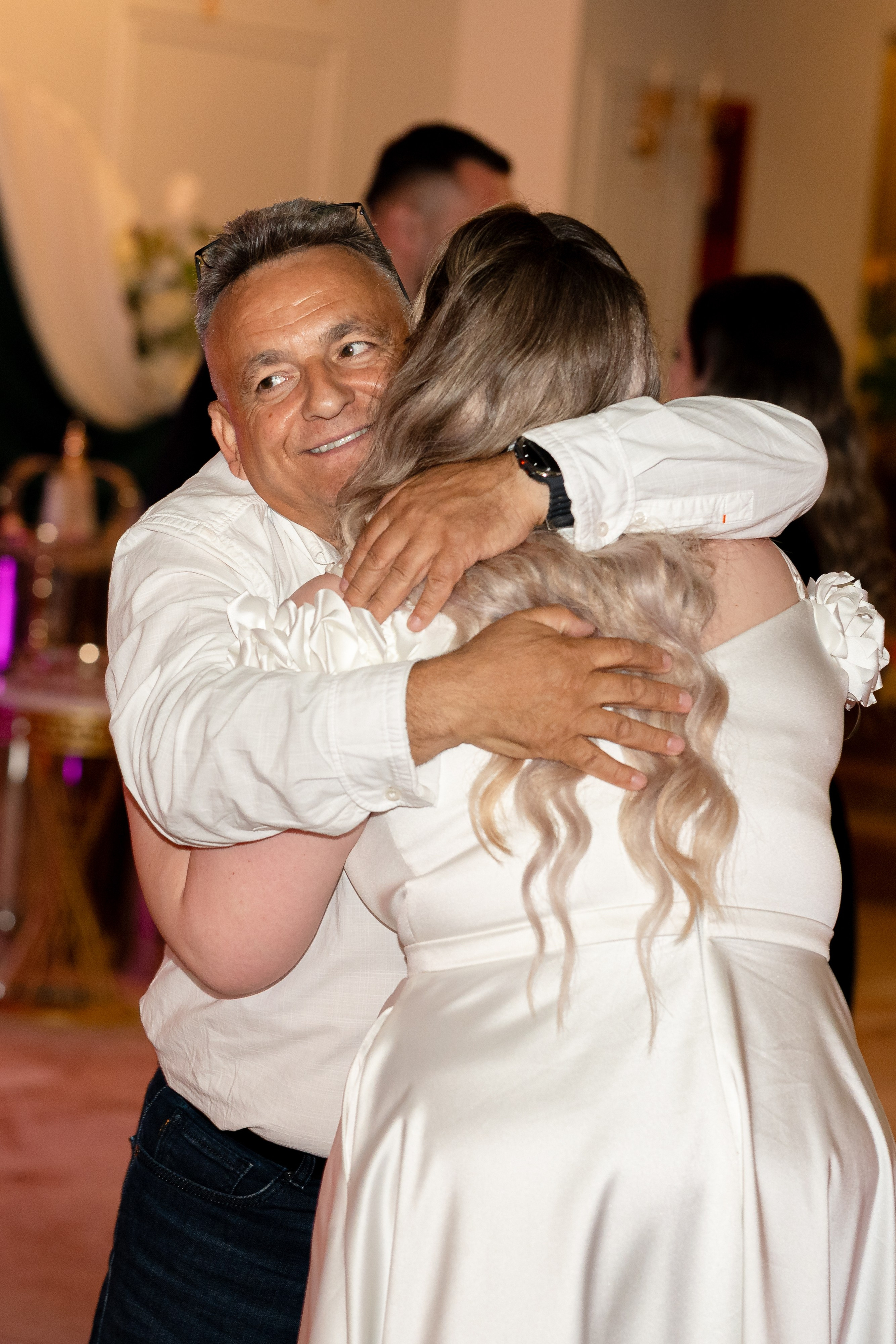 Cununie civilă - Mihaela și Alexandru. ALB — Alexandru-Laurențiu Bîrsan | Fotograf în București