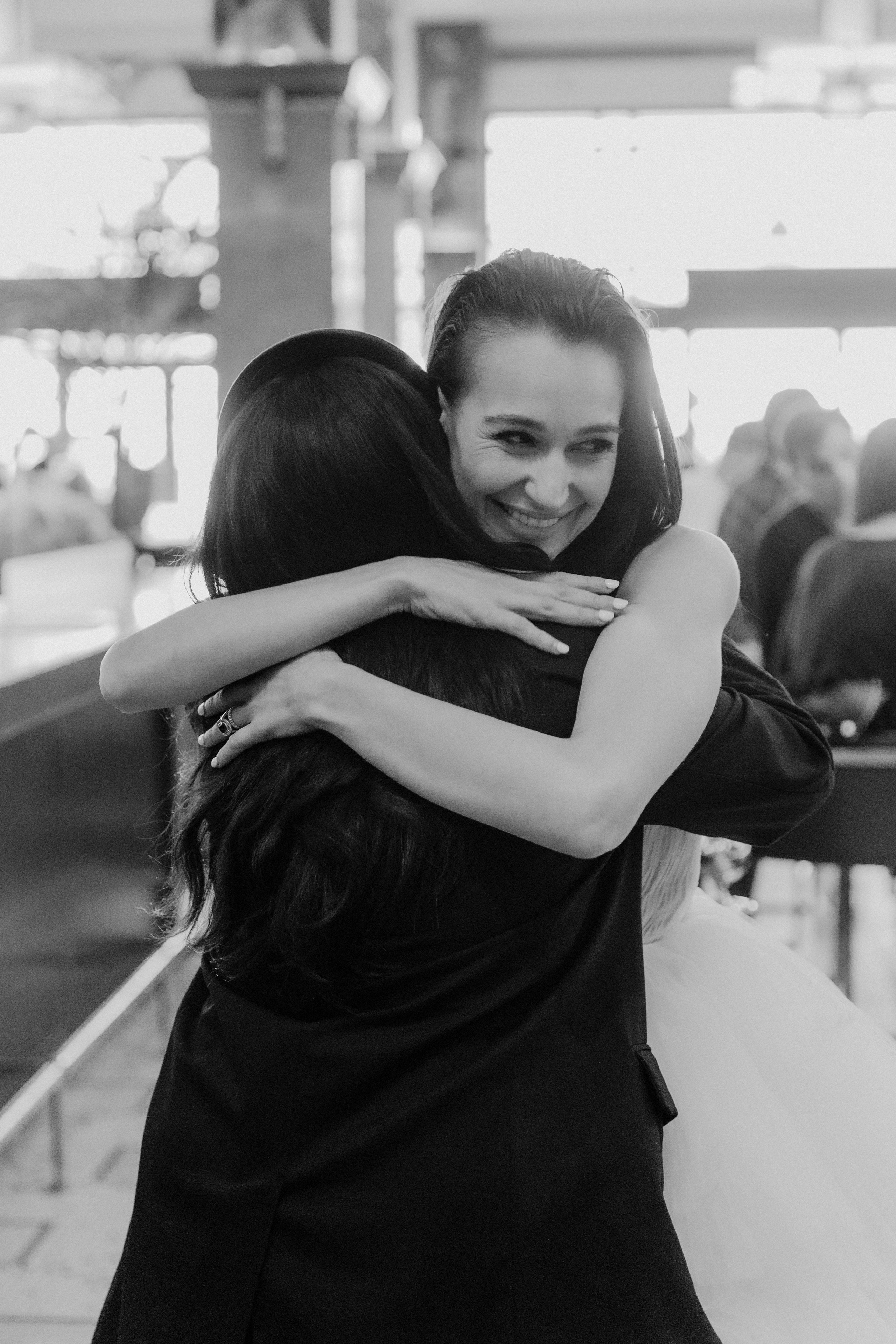 Suzi & Alex | Paris Wedding with a Vintage Car. Paris Wedding Photographer