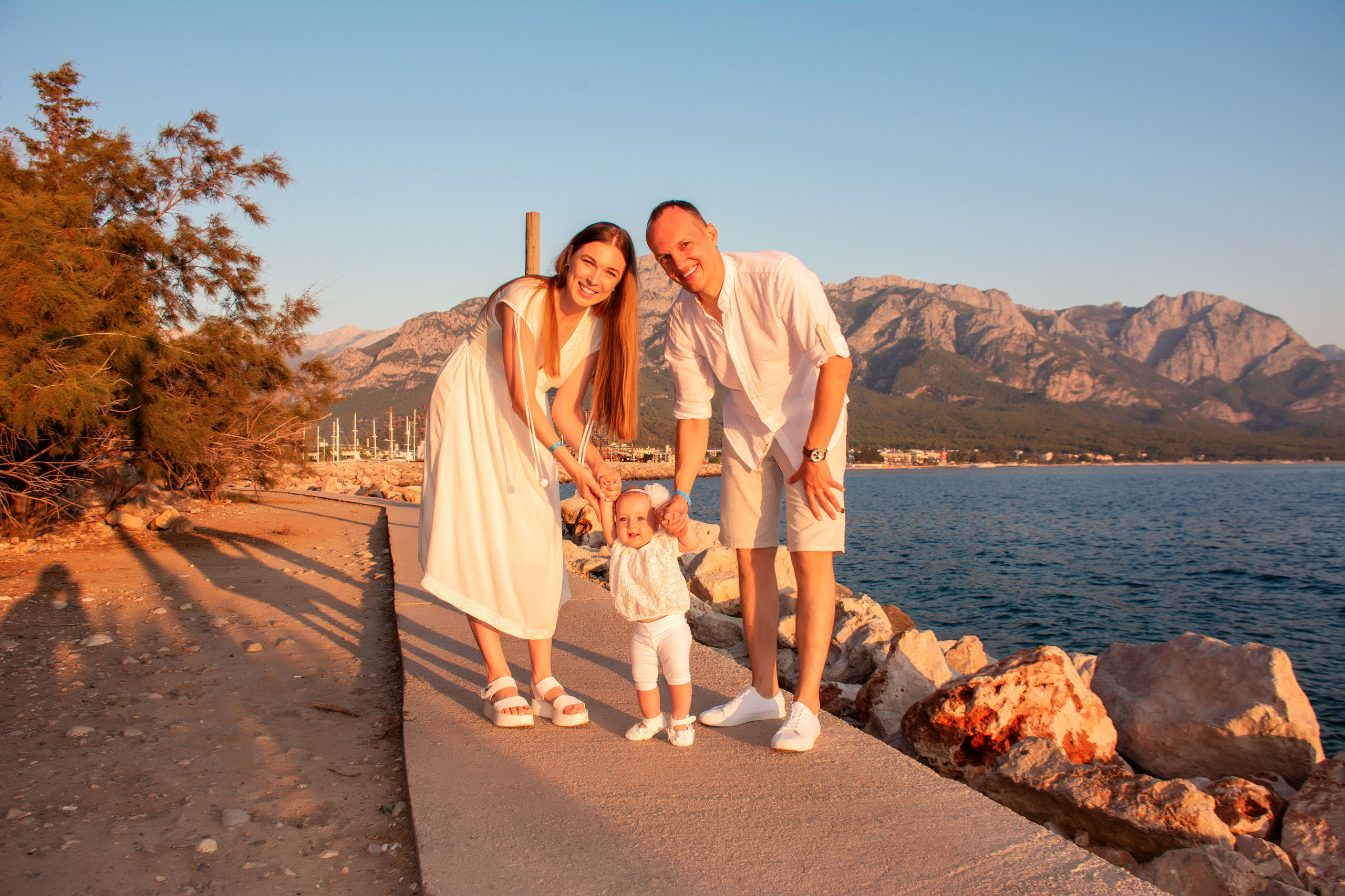 Семейная фотосессия в Кемере. Фотограф в Анталии, Кемере, Турции