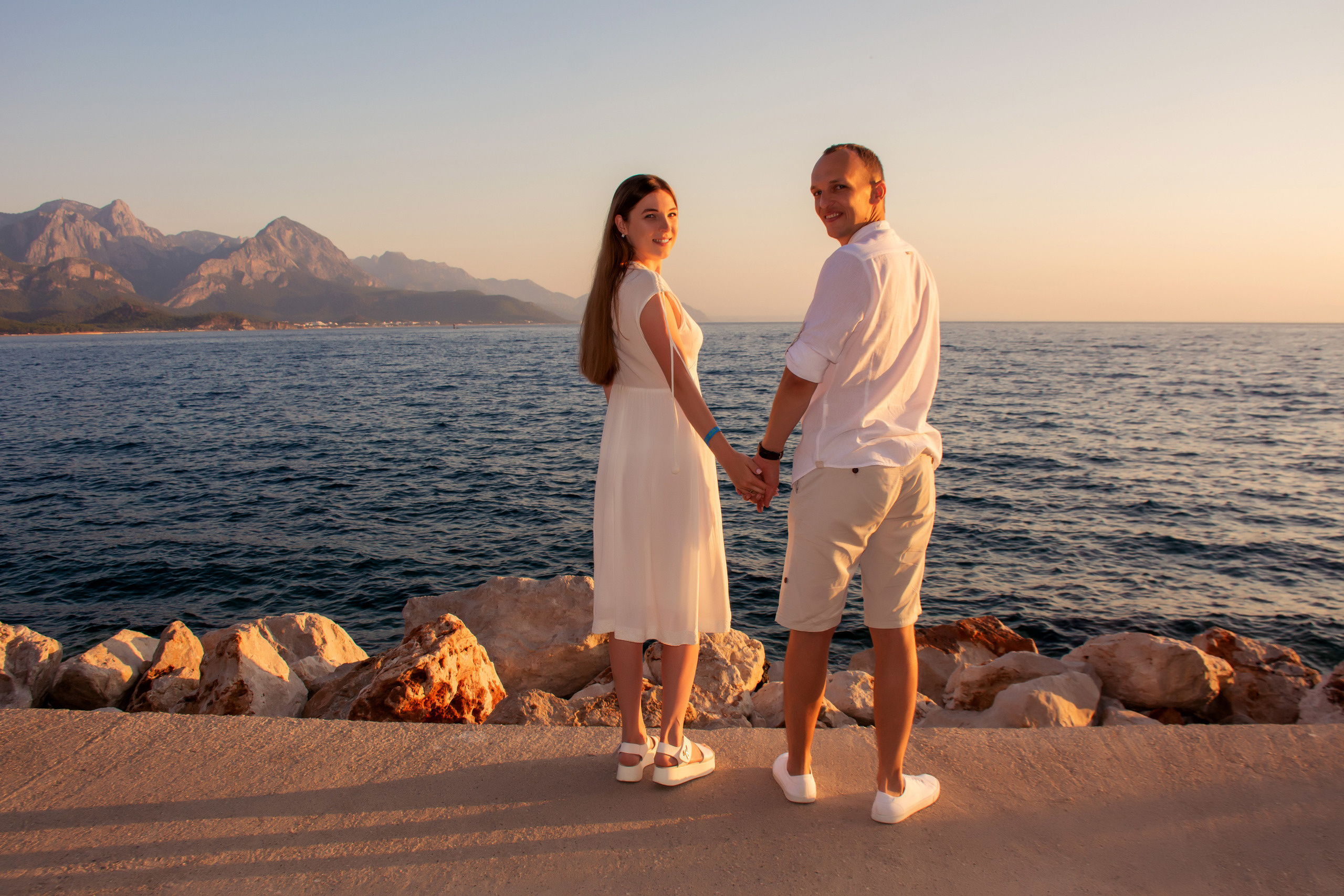 Семейная фотосессия в Кемере. Фотограф в Анталии, Кемере, Турции