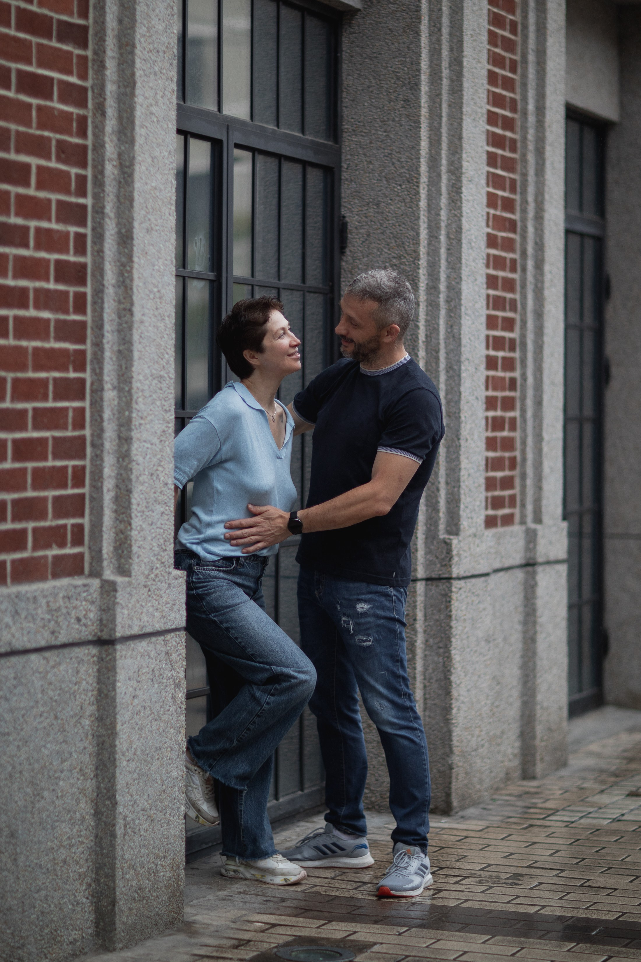 Под дождем во Французском квартале Шанхая. Фотограф в Шанхае — Лола Пидлуская