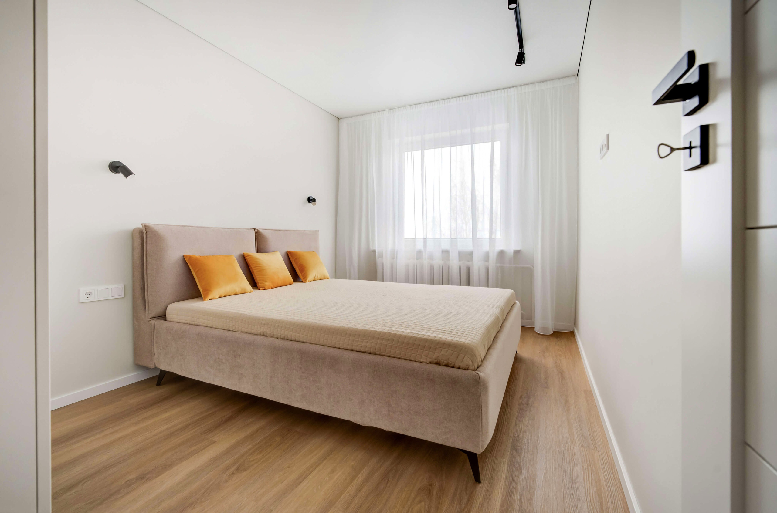 Pagrindinis miegamasis su dvigule lova Medeinos g. , Pilaitė – parduodamas butas