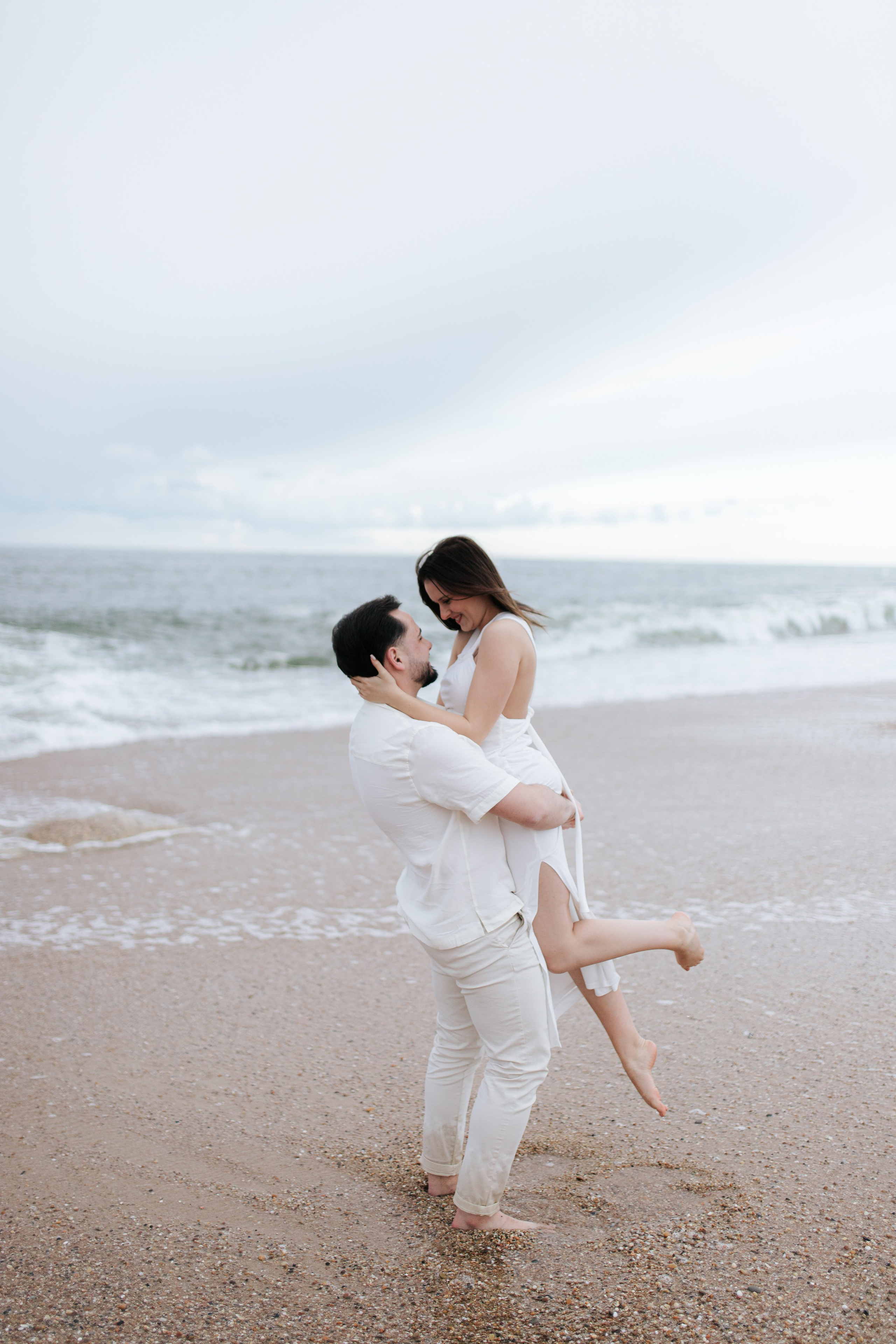 Isabel Mendes. Davi Valente