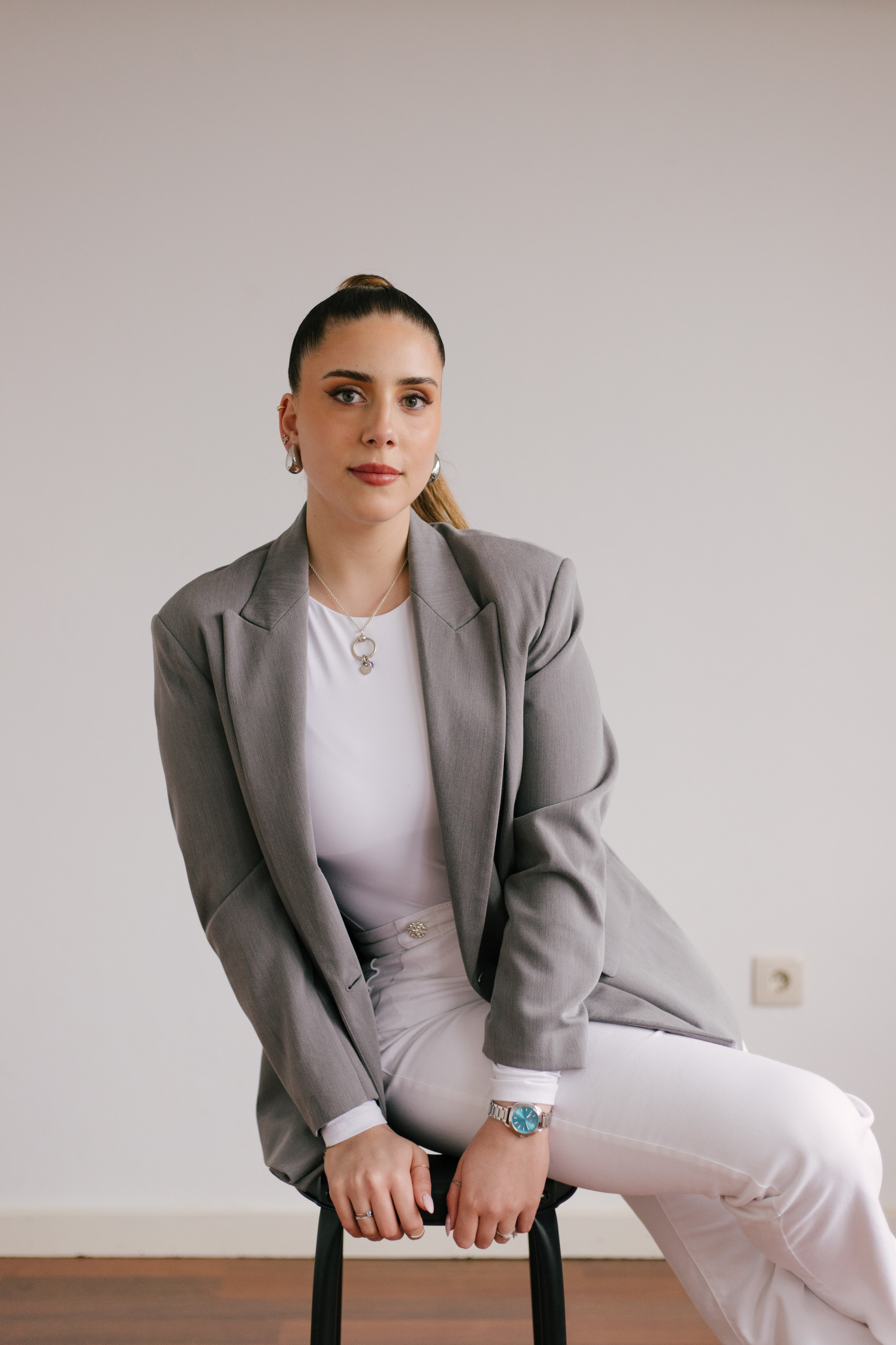 Adriana Silvestre. Davi Valente