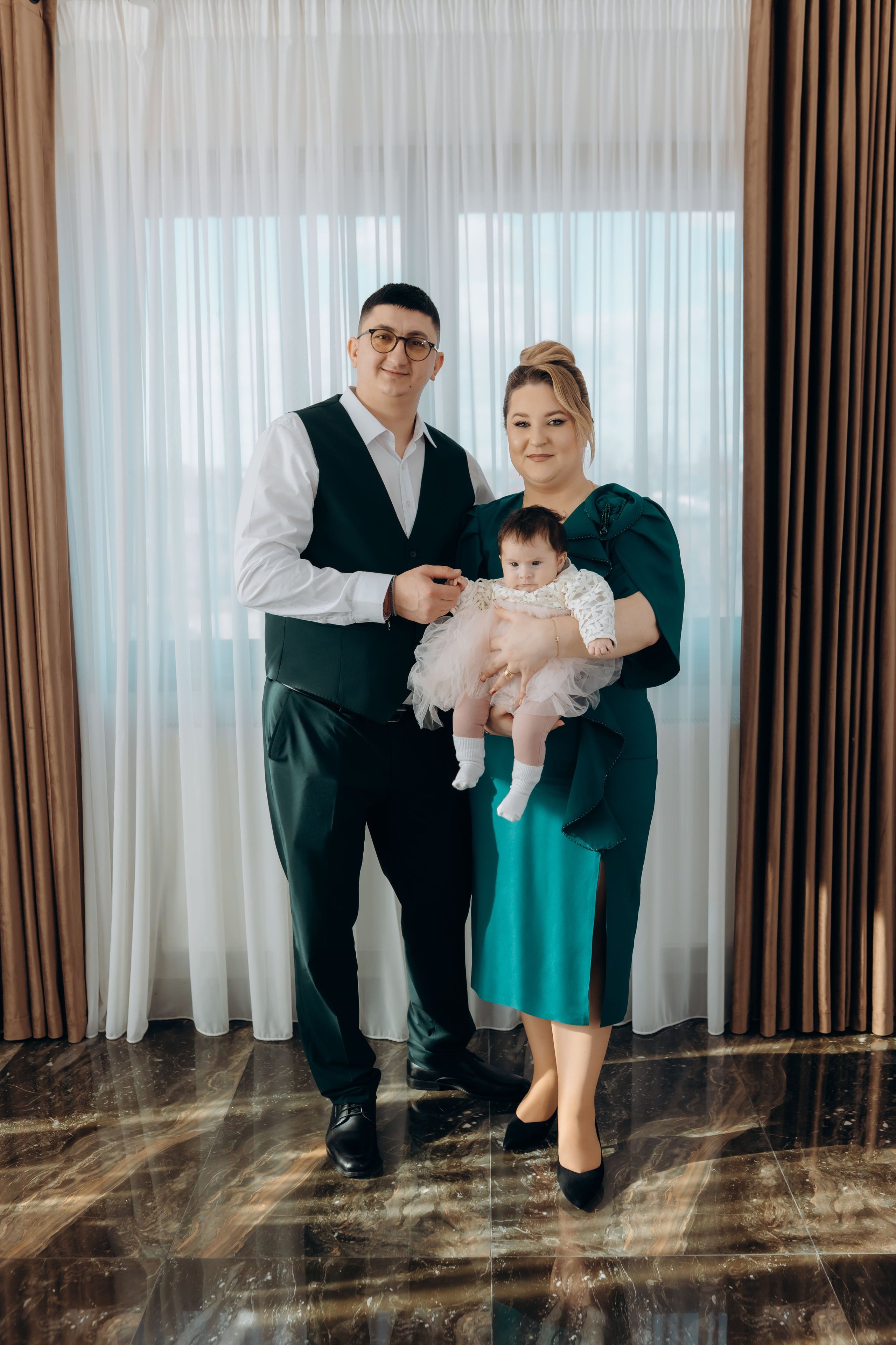 Povestea voastră, regizată de noi |Cristi Turculet Videograf Nuntă Suceava | wedding highlight. Servicii foto-video profesionale, pentru momente de neuitat