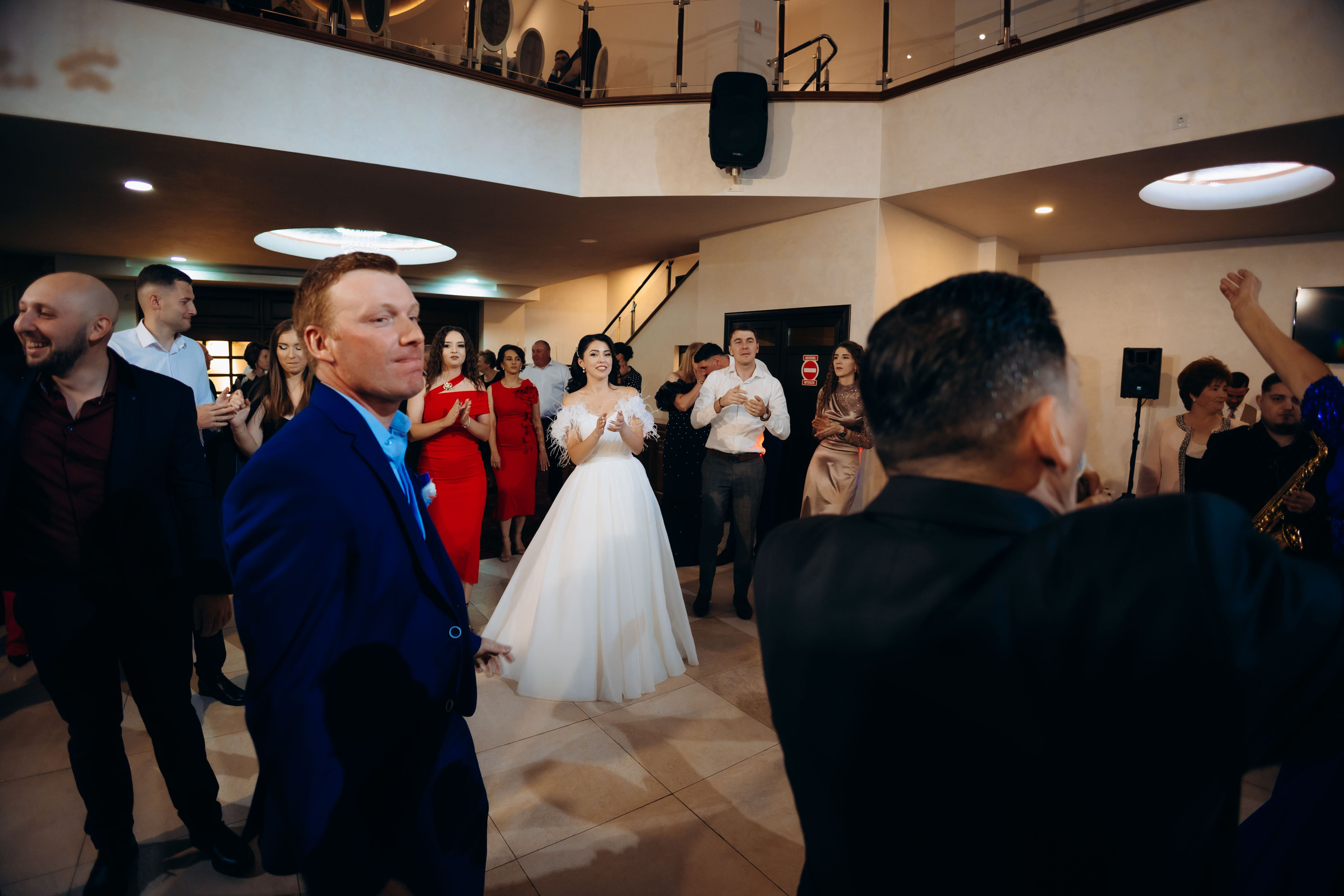 Loredana & Emilian – Ziua Nunții | Videografie - fotografie Botez Suceava, Iași, Botoșani. Servicii foto-video profesionale, pentru momente de neuitat
