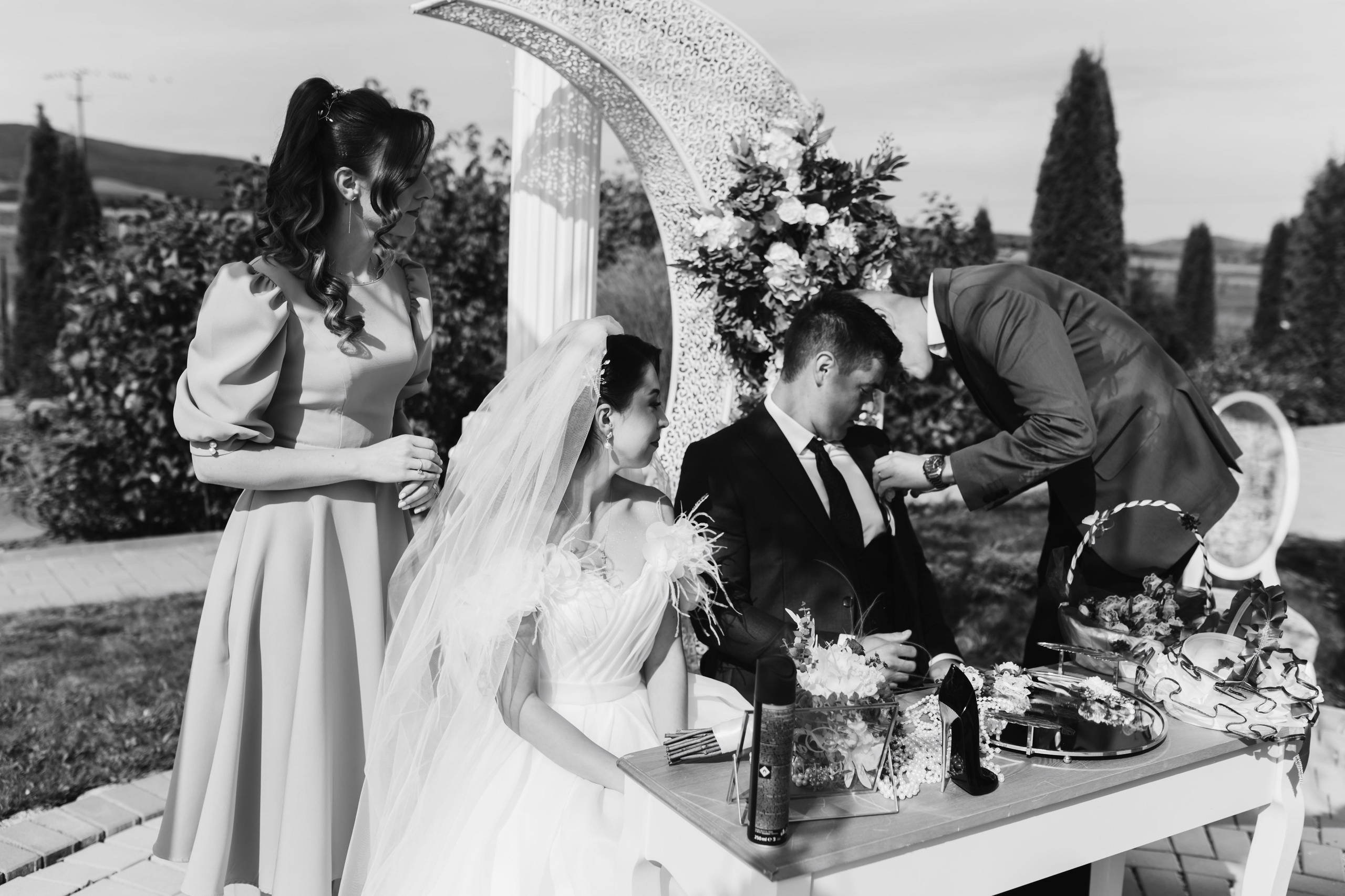 Loredana & Emilian – Ziua Nunții | Videografie - fotografie Botez Suceava, Iași, Botoșani. Servicii foto-video profesionale, pentru momente de neuitat