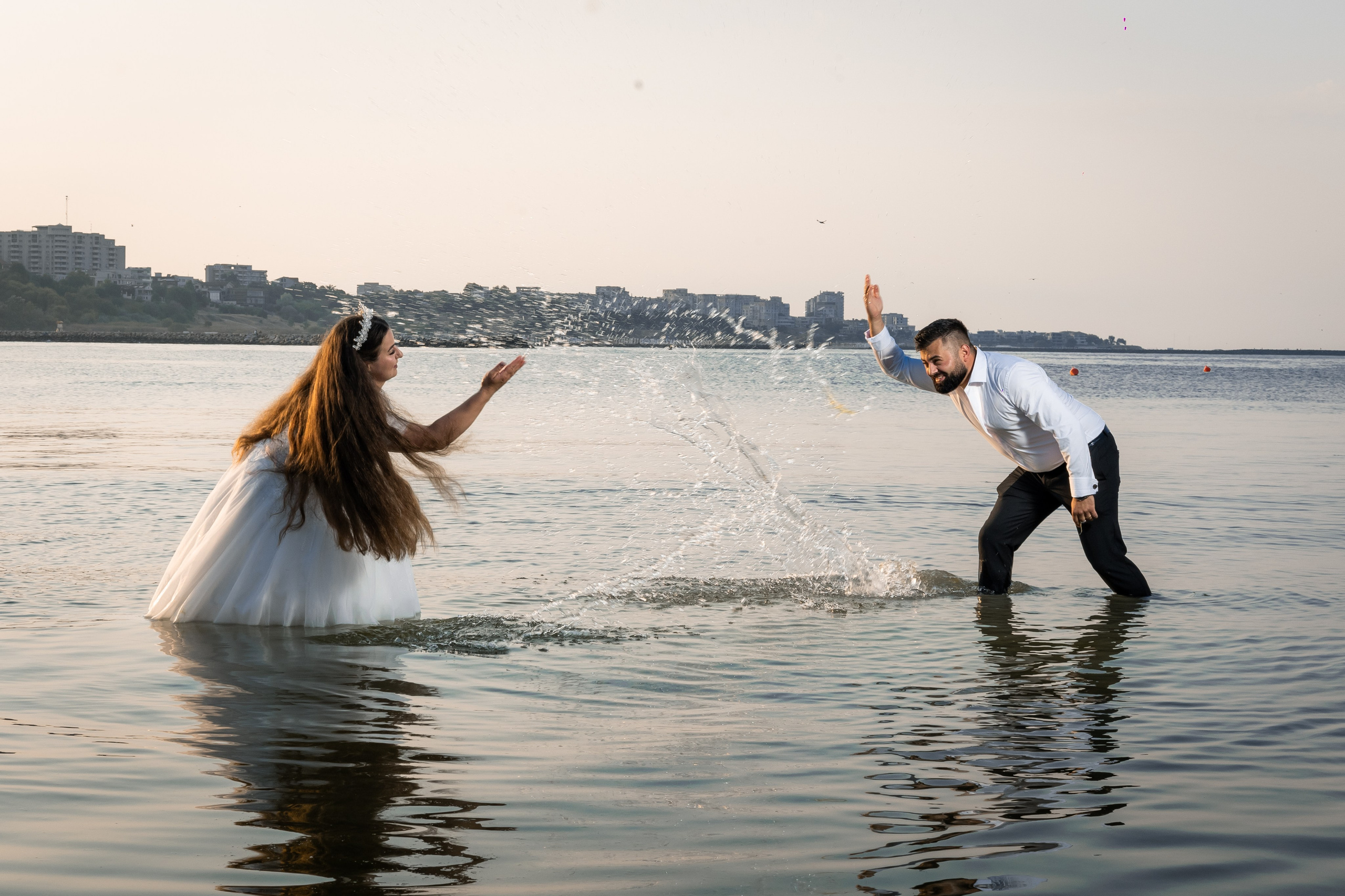 Andreea & Elvis Trash The Dress. MGS STUDIO