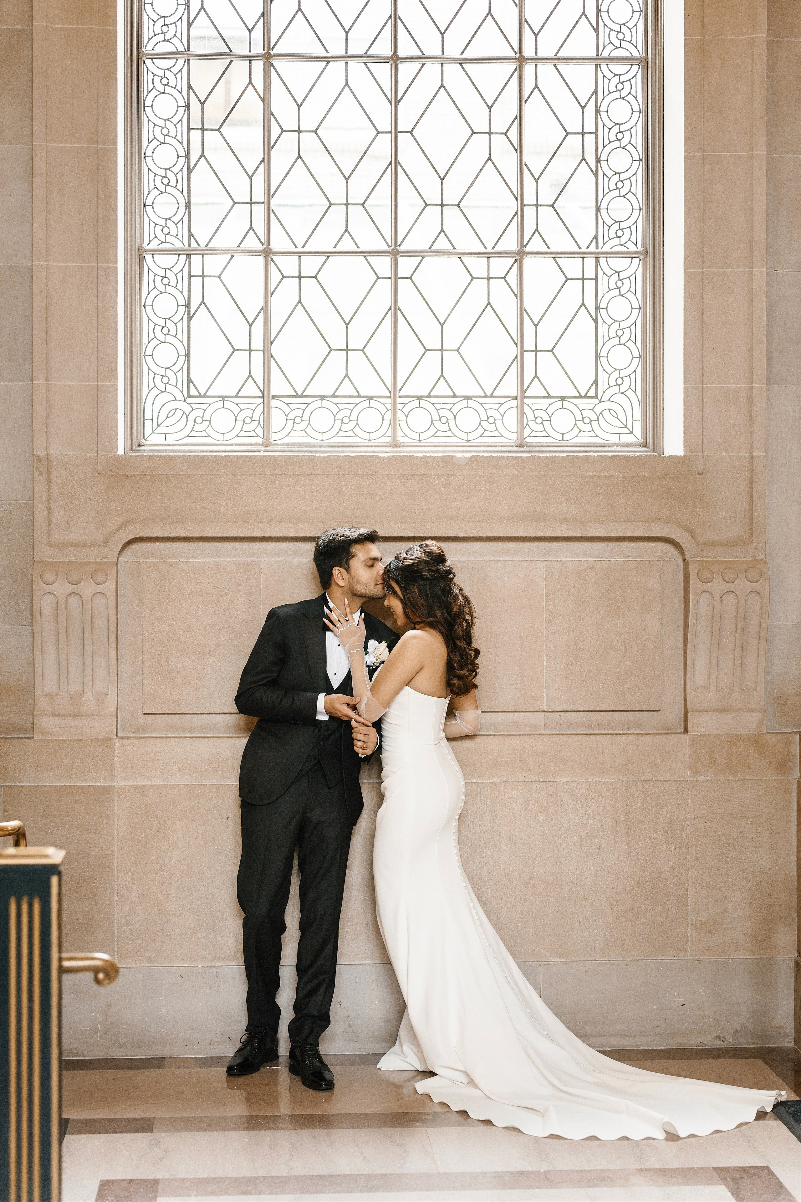 San Francisco City Hall Wedding. Wedding Photography & Videography Team in California, Los Angeles, San Francisco, San Diego and Travel