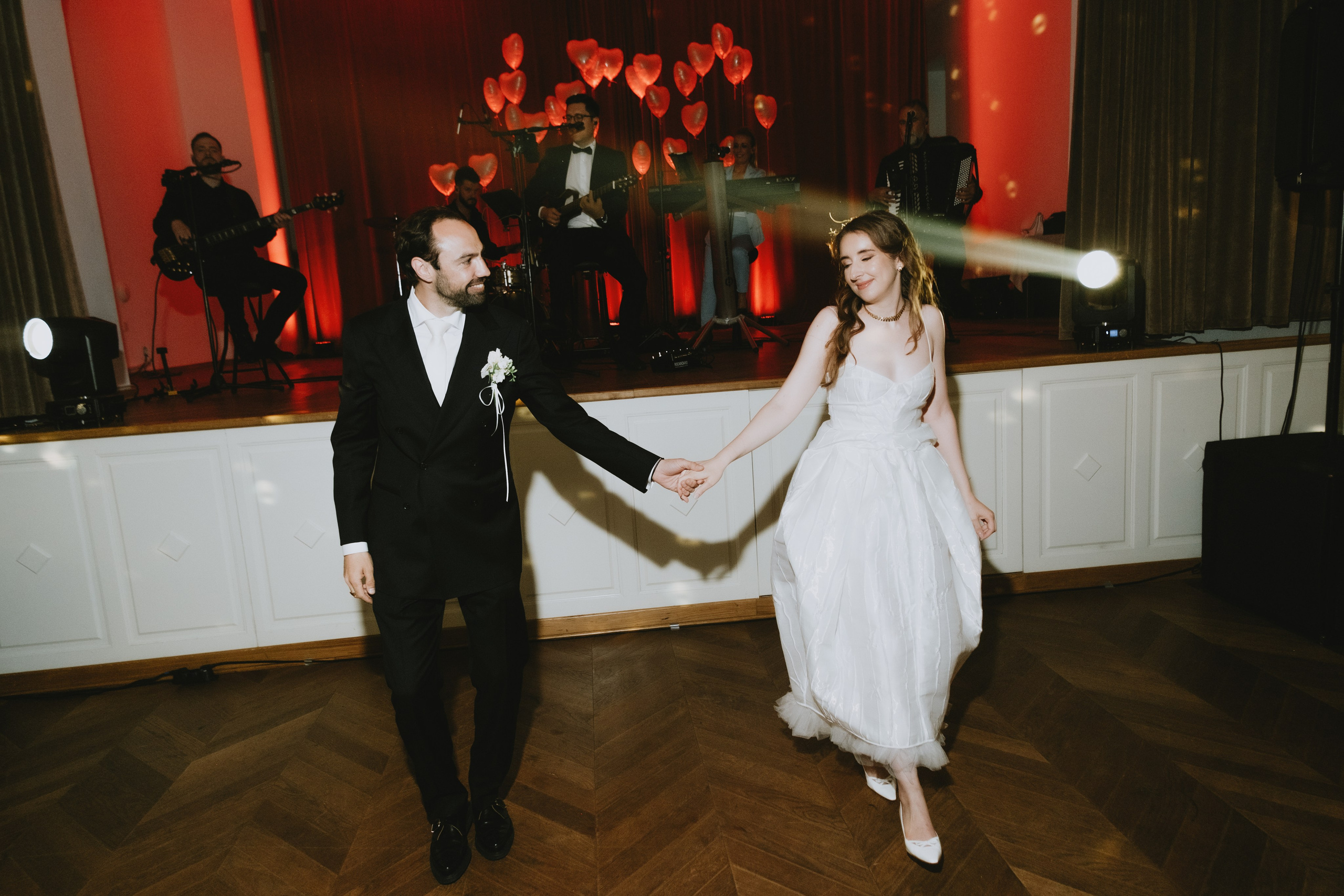 Portfolio. Wedding photographers capturing timeless love stories in Serbia and beyond