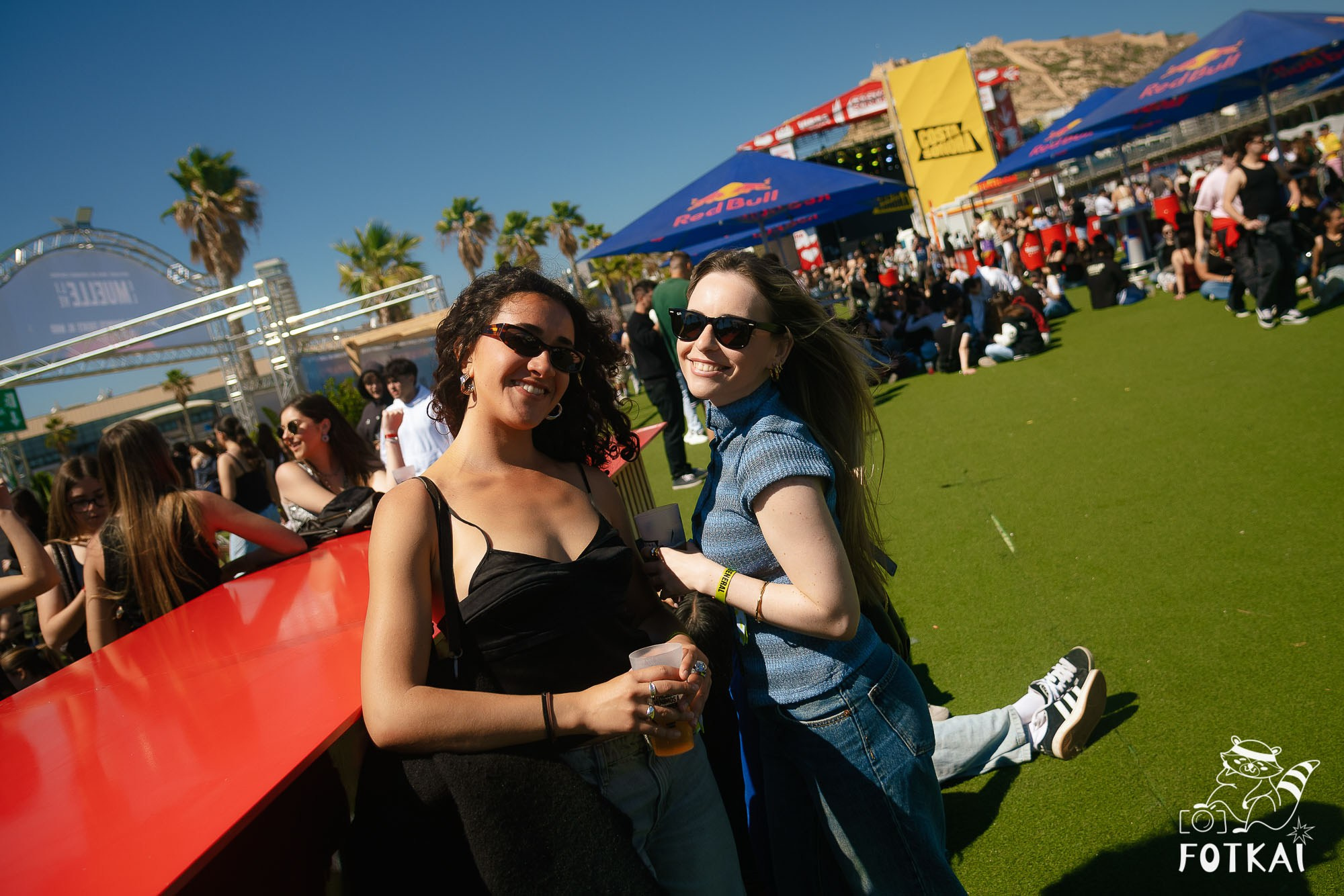 Fotos Costa Sonora 2026 Alicante Día 2 — busca tu foto y encuentra amigos del festival | FOTKAI