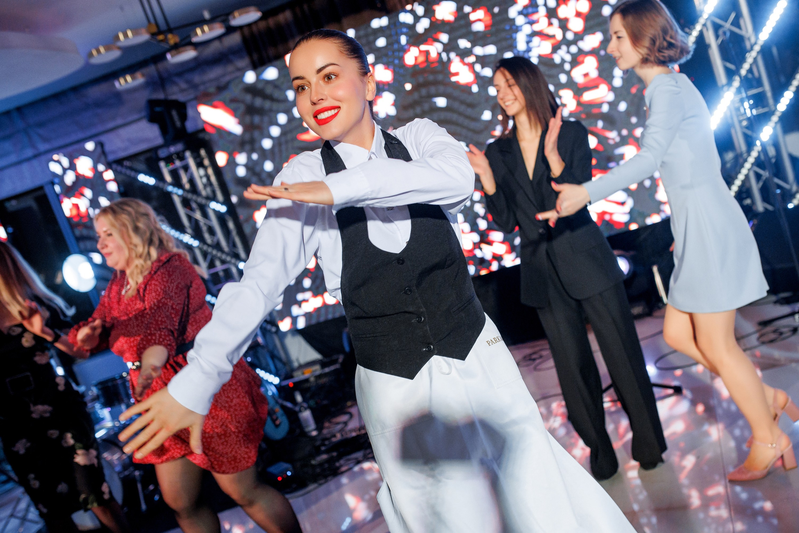 Veraxen CITY. Свадебный фотограф Каледич Тимофей