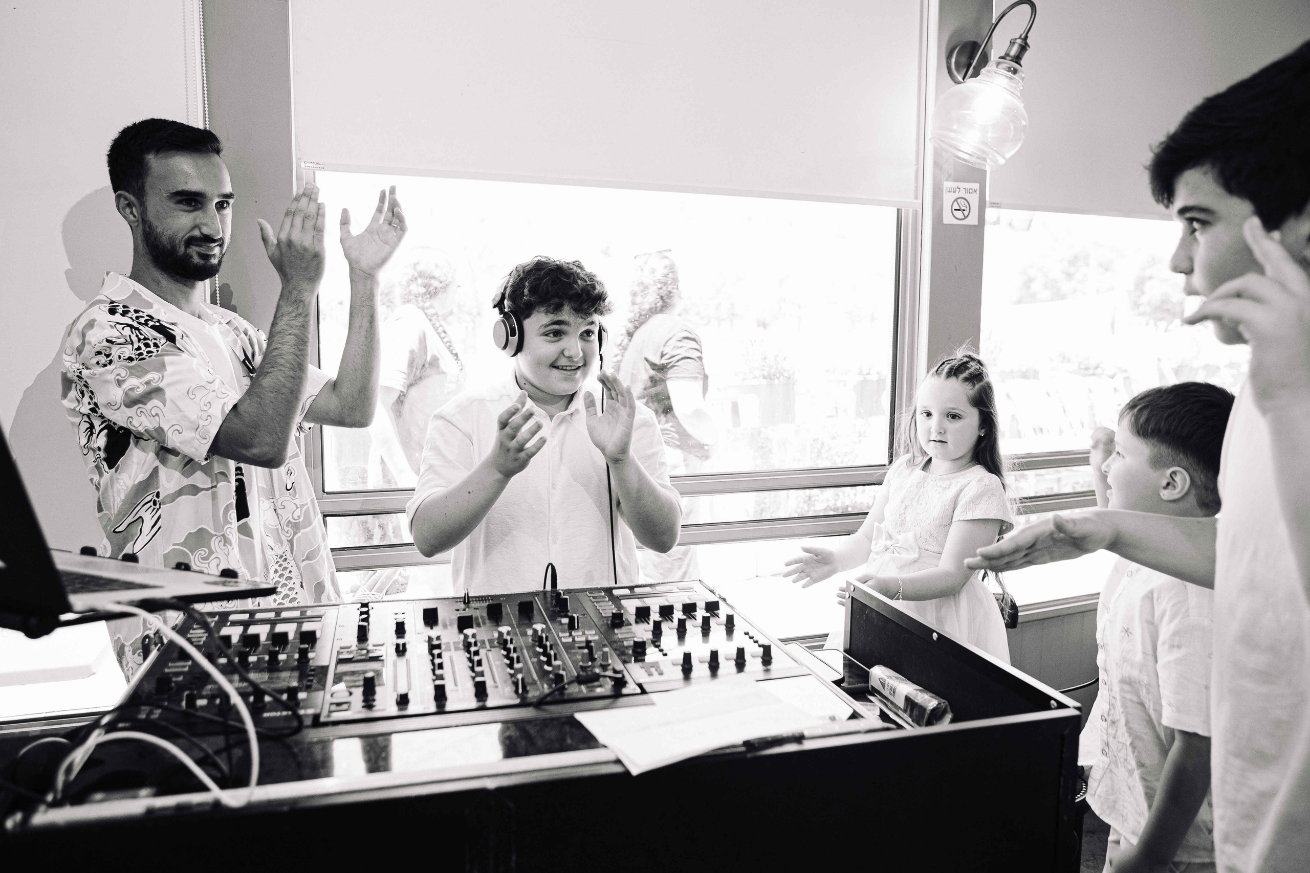 KFIR PARTY. Https://shi-photo.com/