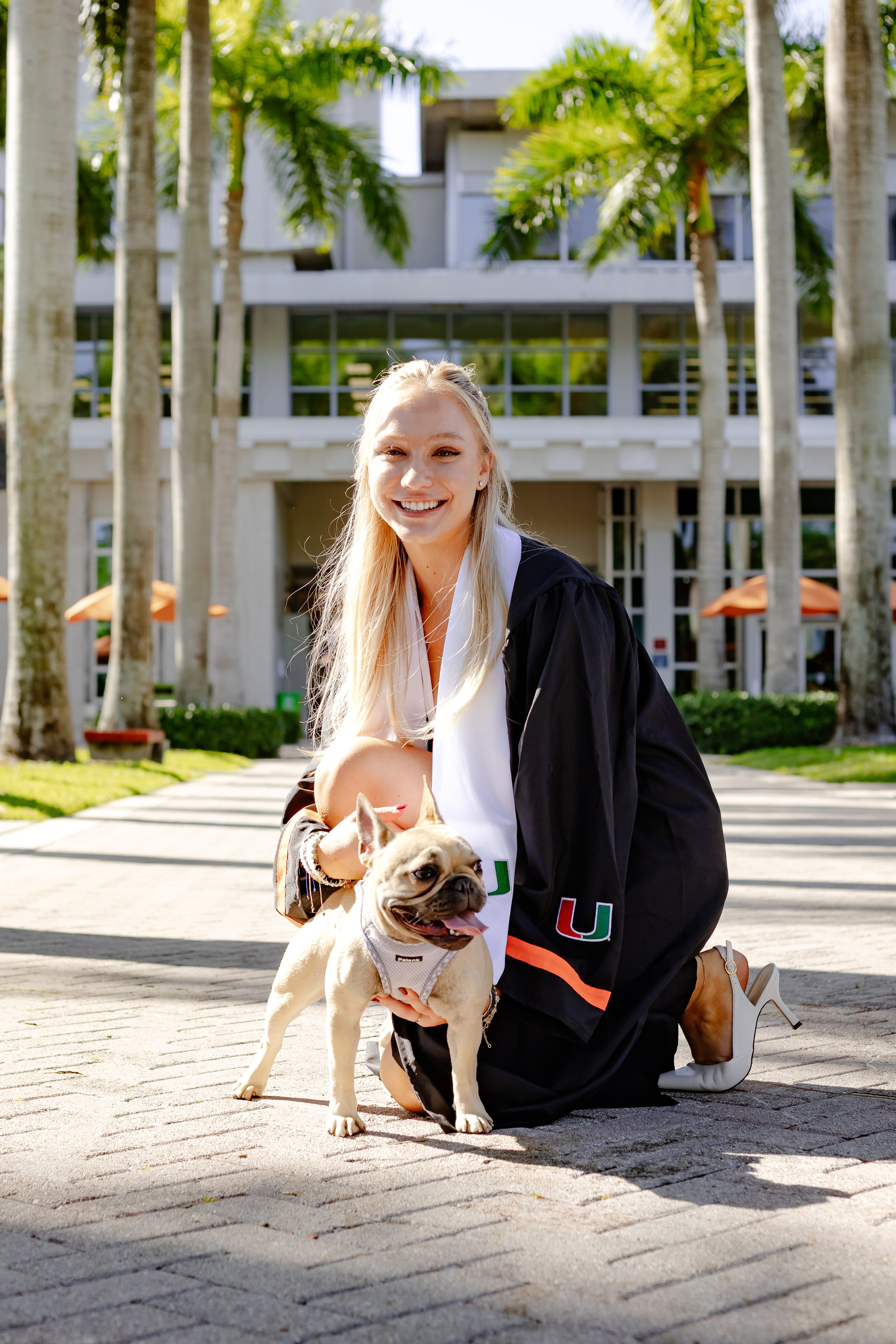 10 Spots For Graduation Photos At University of Miami. Portrait and graduation photographer Marina Simanava