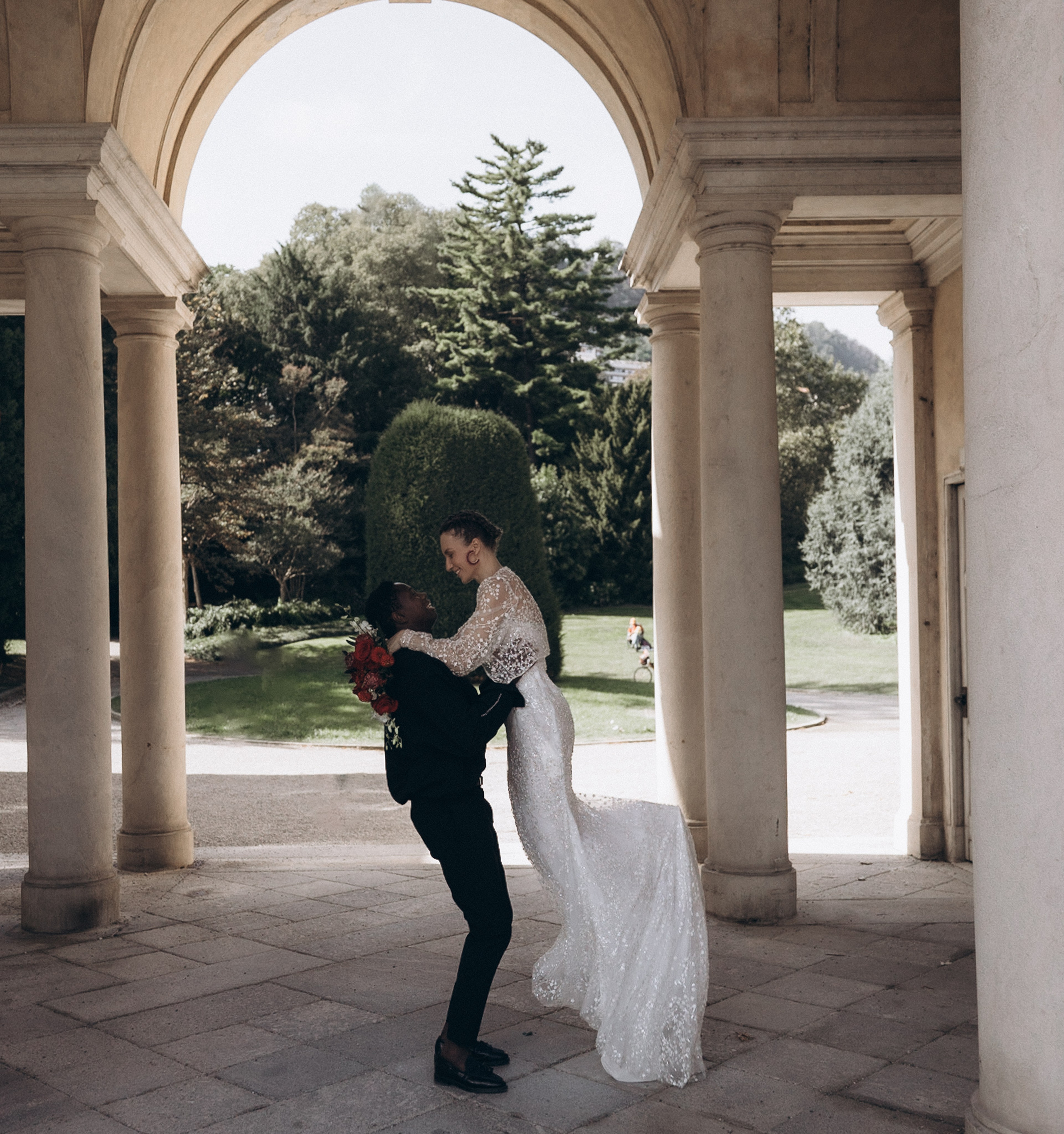 IRINA & AMED • LAKE COMO. PHOTOGRAPHER IN ITALY