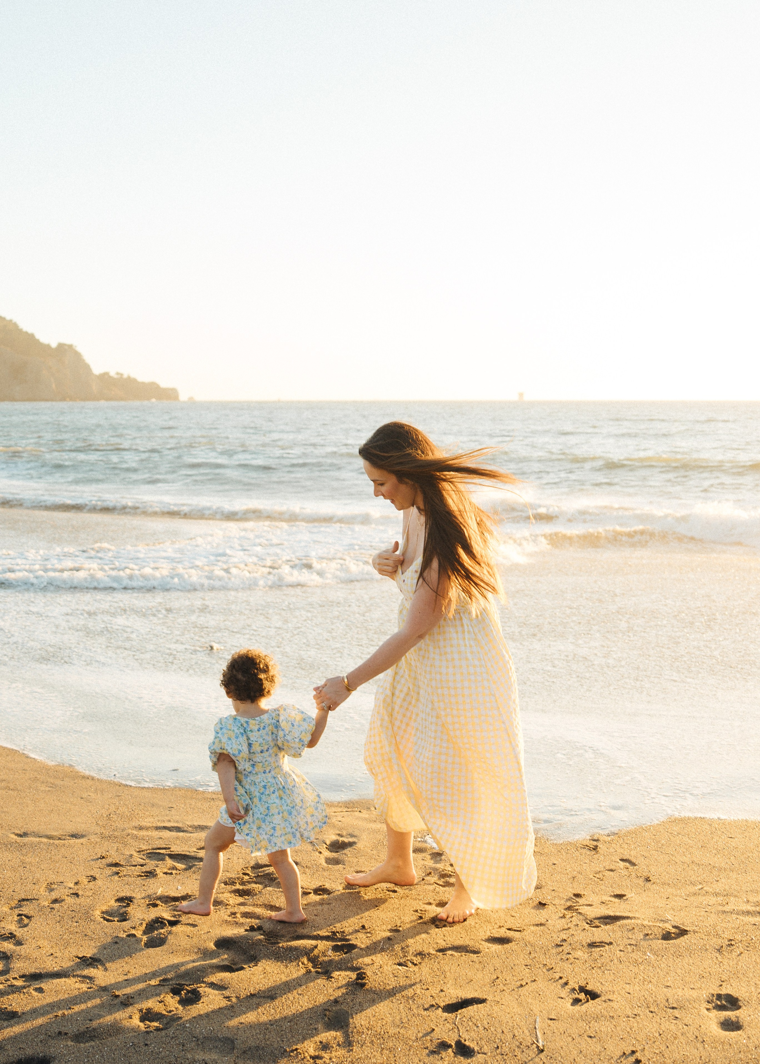 Bri’s growing family at Baker Beach. Soulo Photography | San Francisco Bay Area Based Photographer