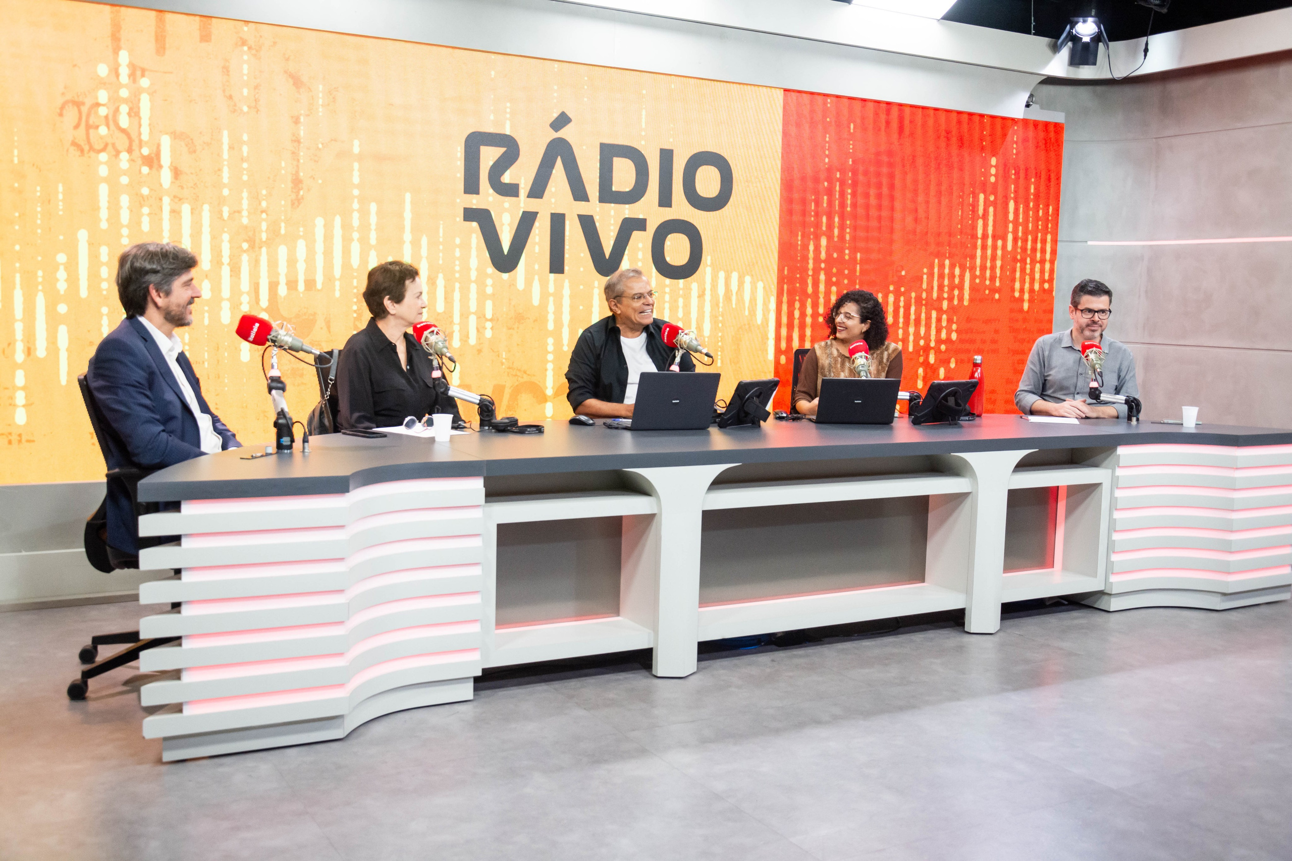 Institucionais, Workshops e Palestras. Clicks