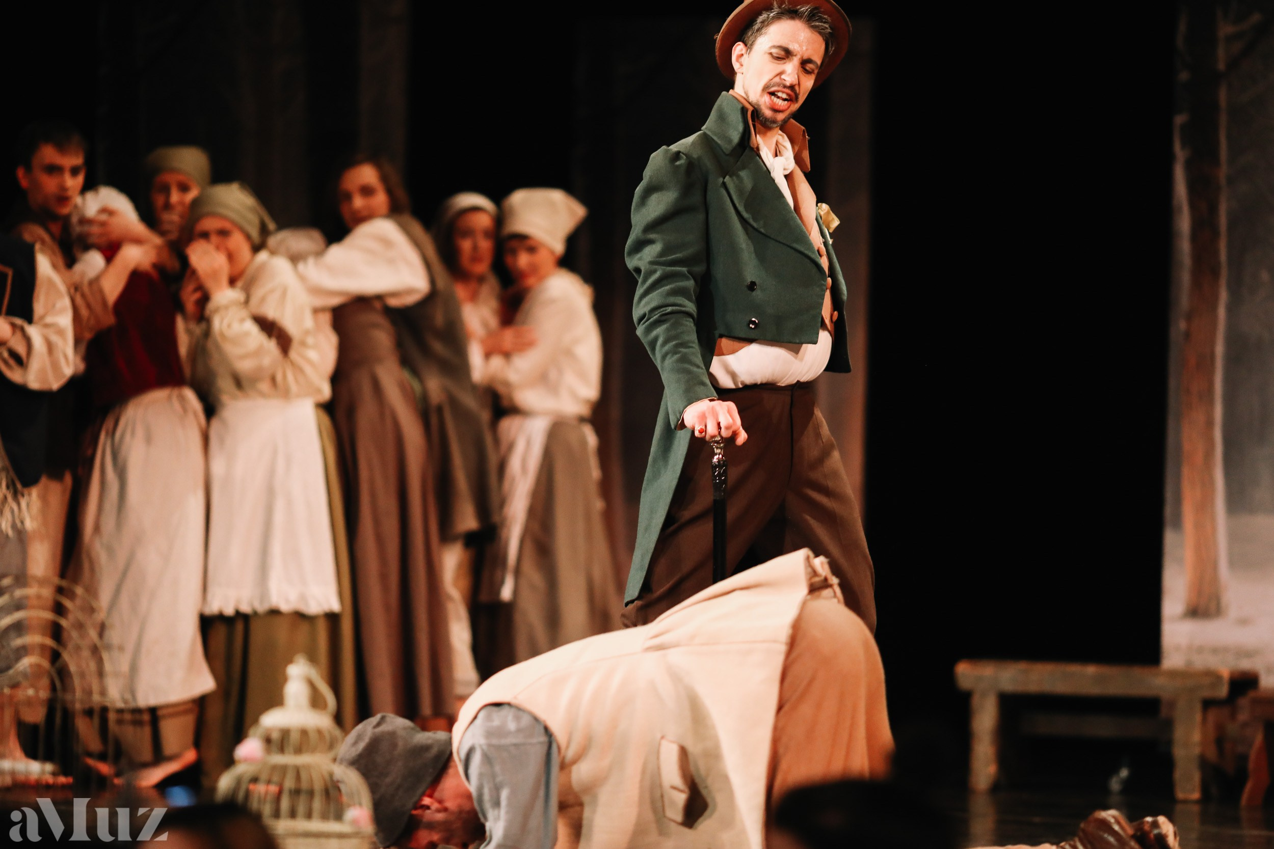 Opera Łąkowa. Fotograf Ślubny Warszawa - Sesje Biznesowe Rodzinne Eventy