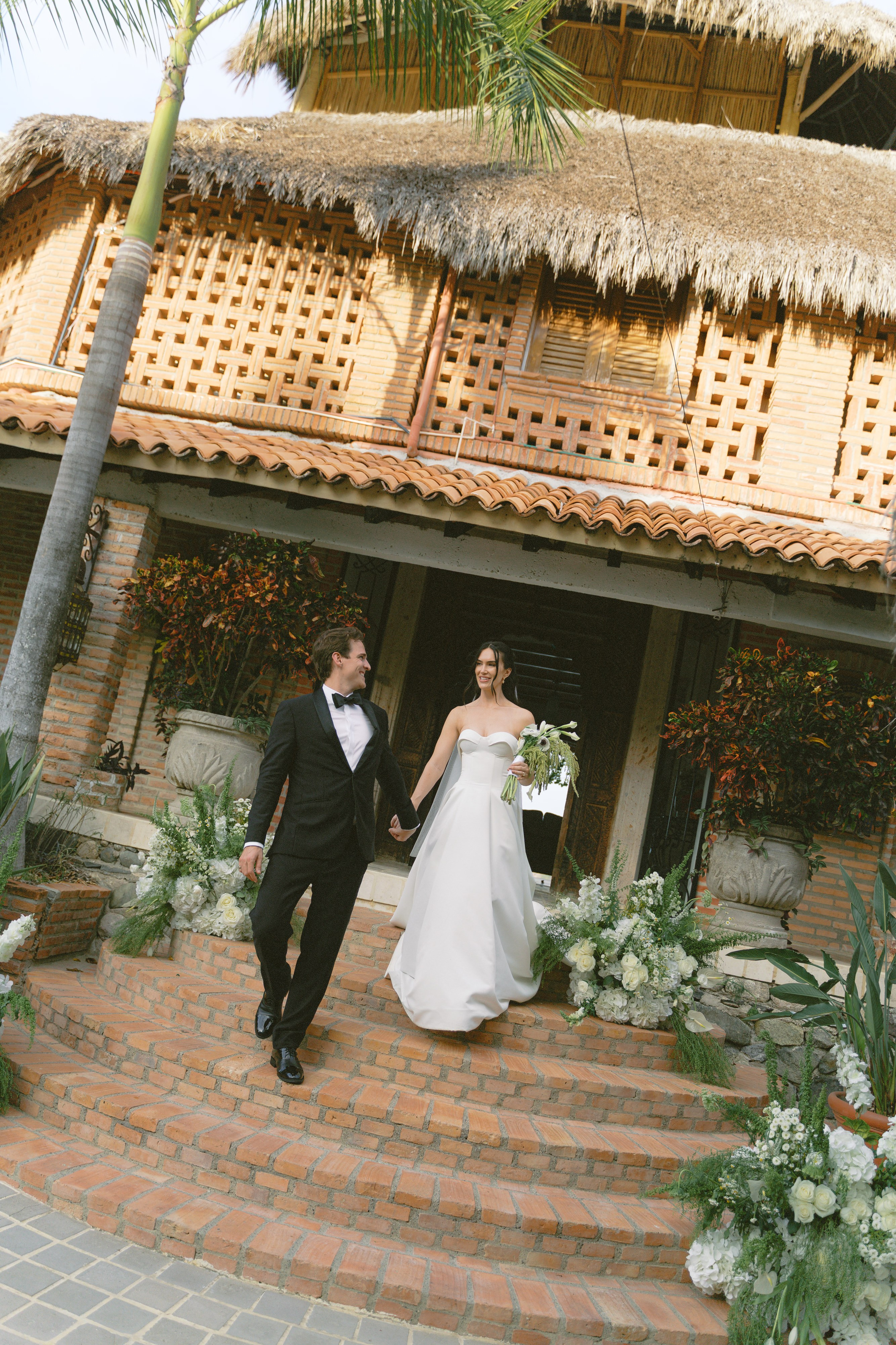 Olivia & Luke. Sayulita Wedding Photographer, Puerto Vallarta, Cabo