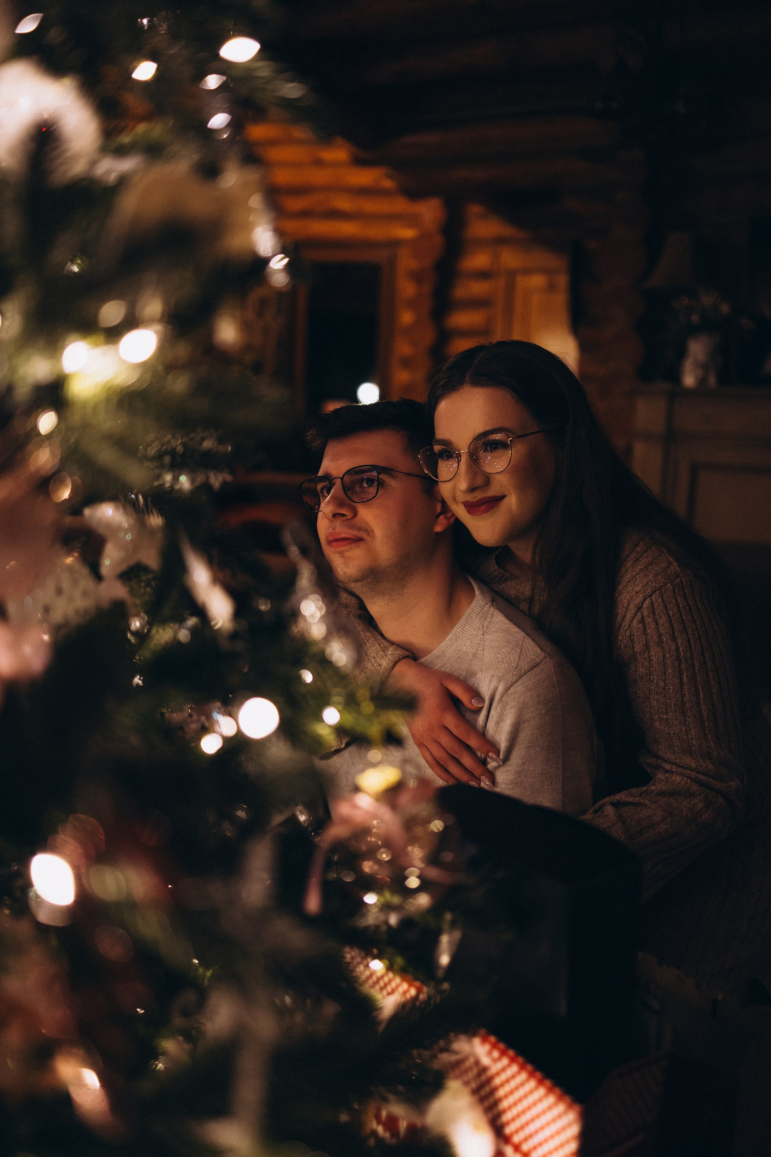 Iustina & Alex. Wedding Photographer, based in Iasi, Romania, but will travel all over the globe to make sure you look amazing in all your wedding photos