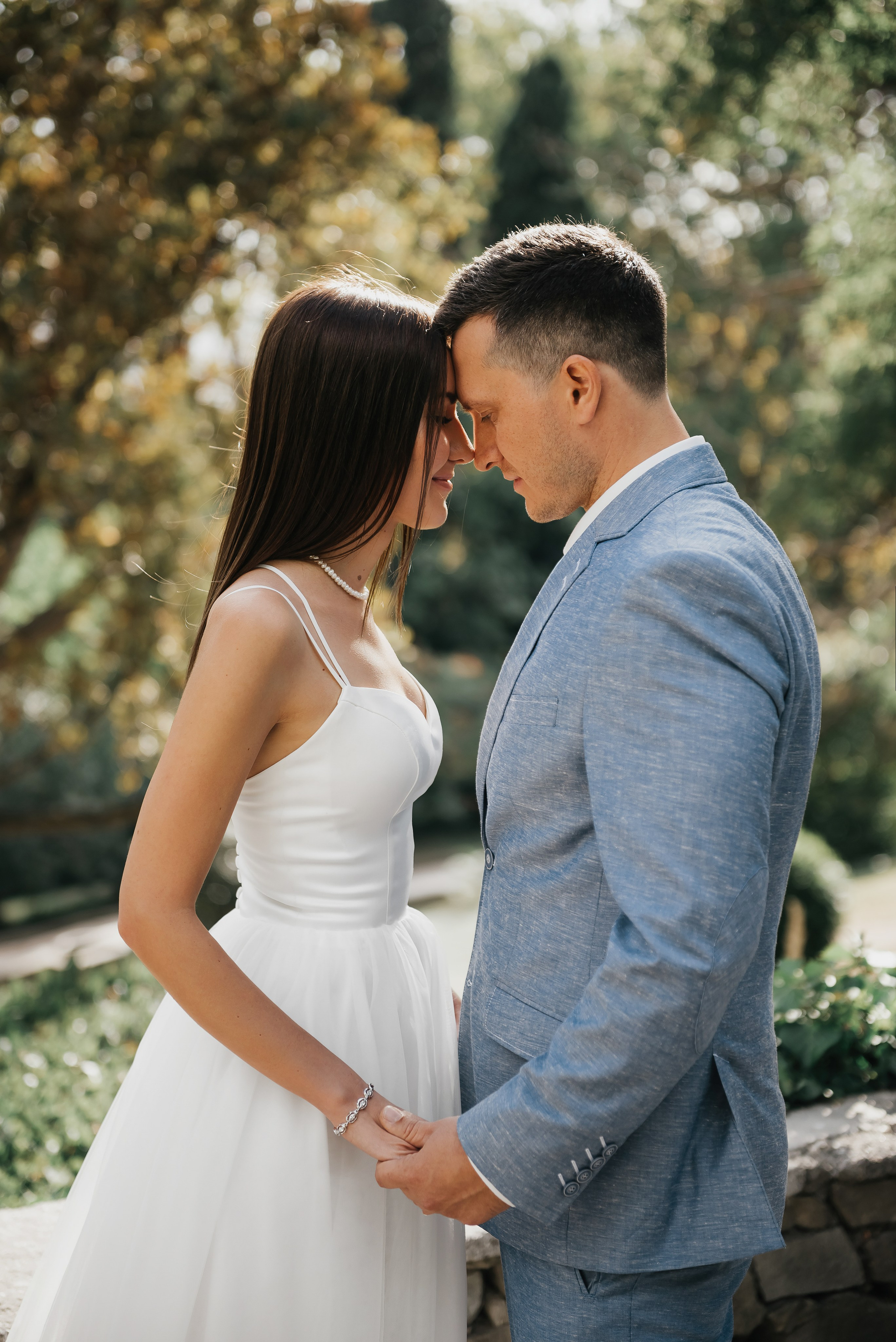 Dmitrii & Albina. Photographer Emil Nalbantov Professional photographer & retoucher