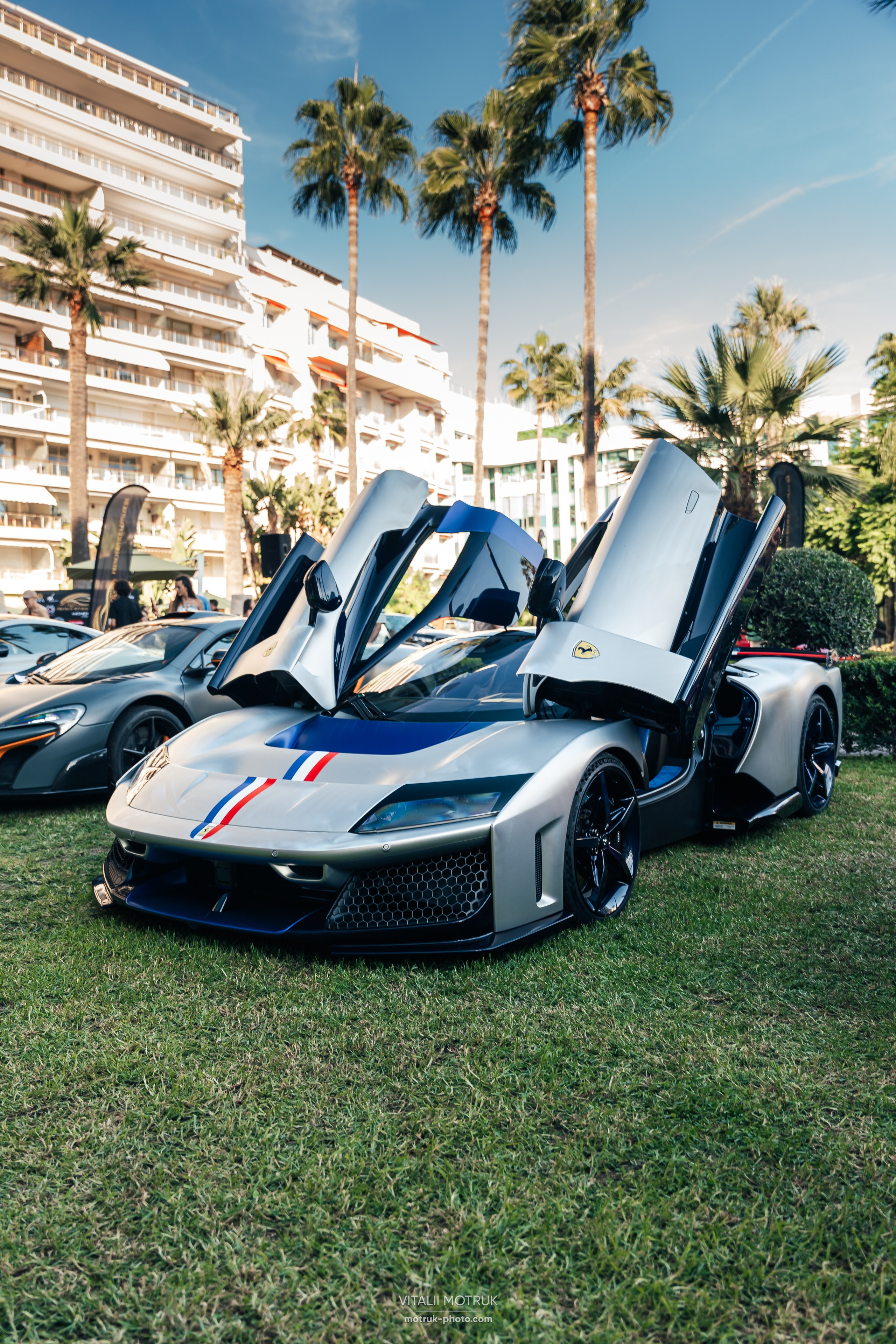 Cannes French Riviera Concours. Photographe de voitures à Paris — Vitalii Motruk