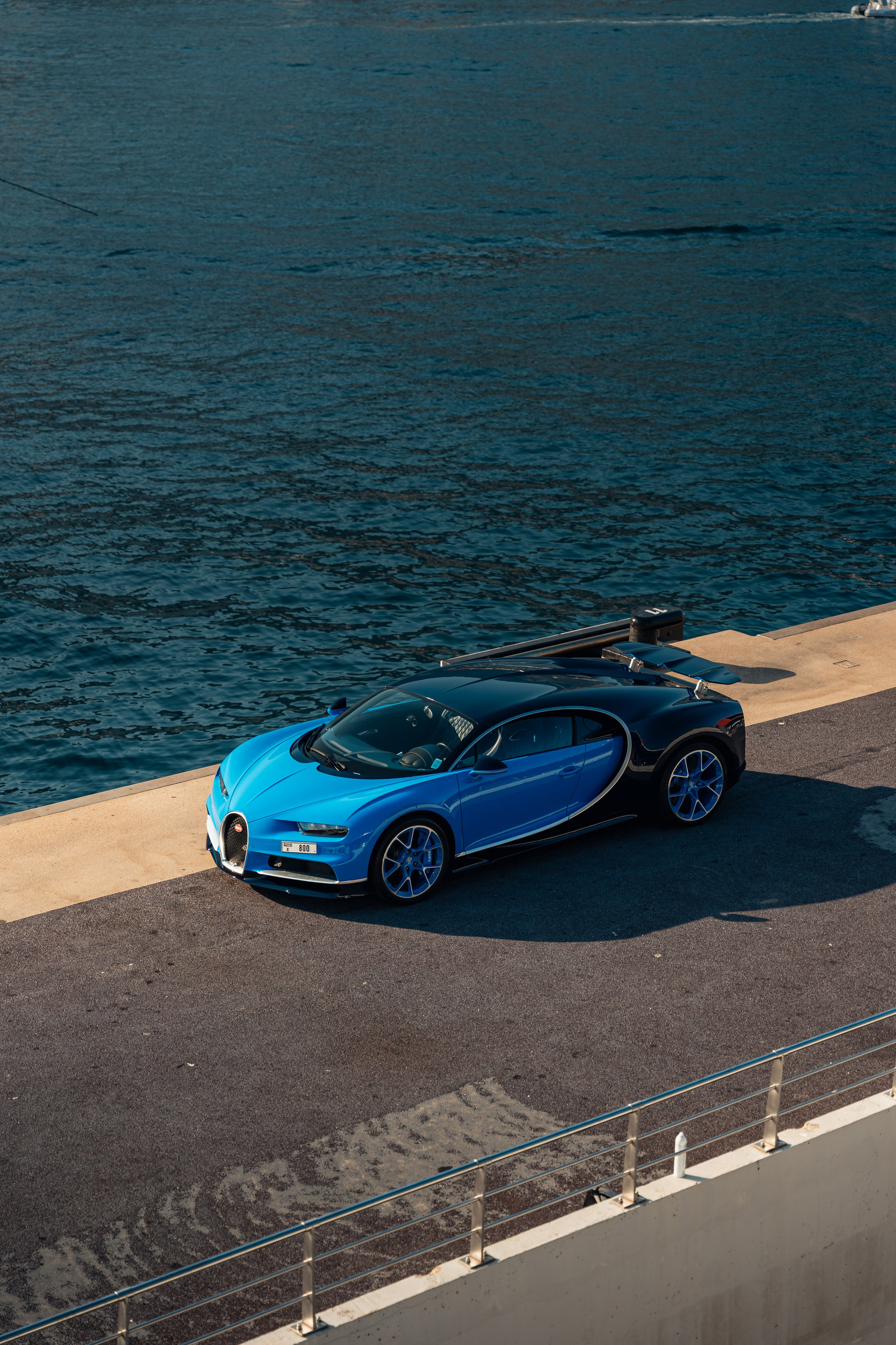 Bugatti Chiron. Photographer in Paris — Vitalii Motruk