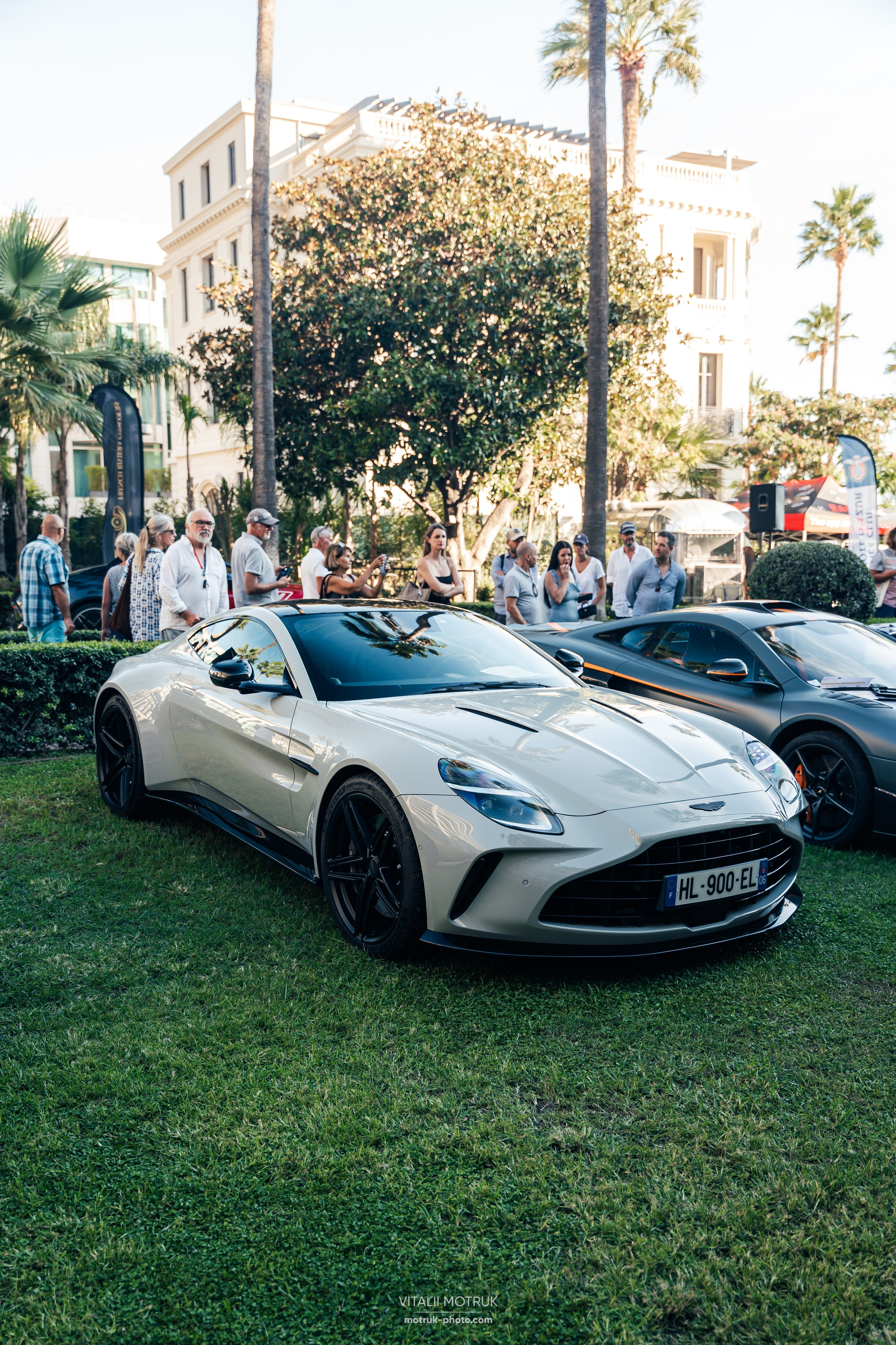 Cannes French Riviera Concours. Photographe de voitures à Paris — Vitalii Motruk
