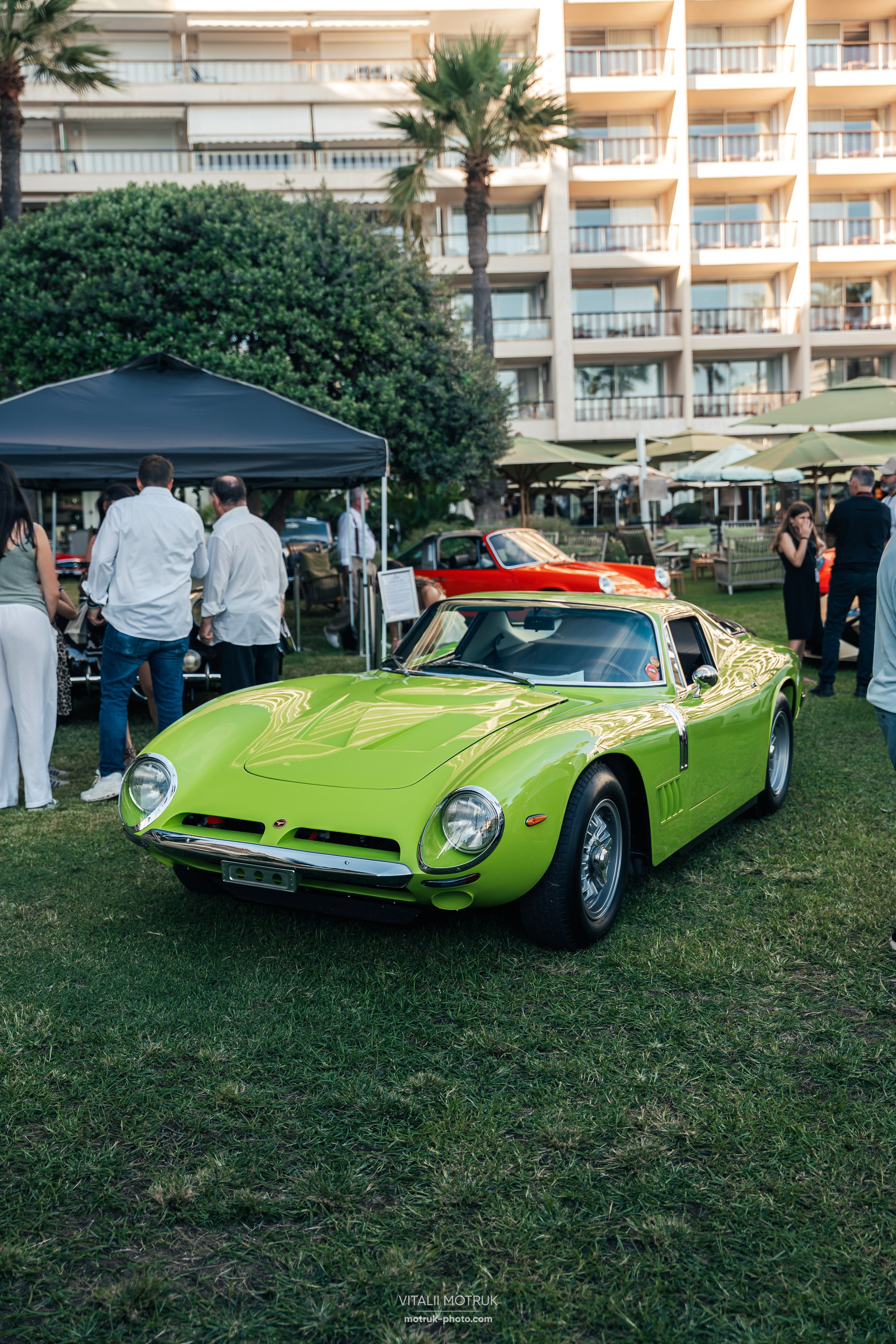 Cannes French Riviera Concours. Photographe de voitures à Paris — Vitalii Motruk