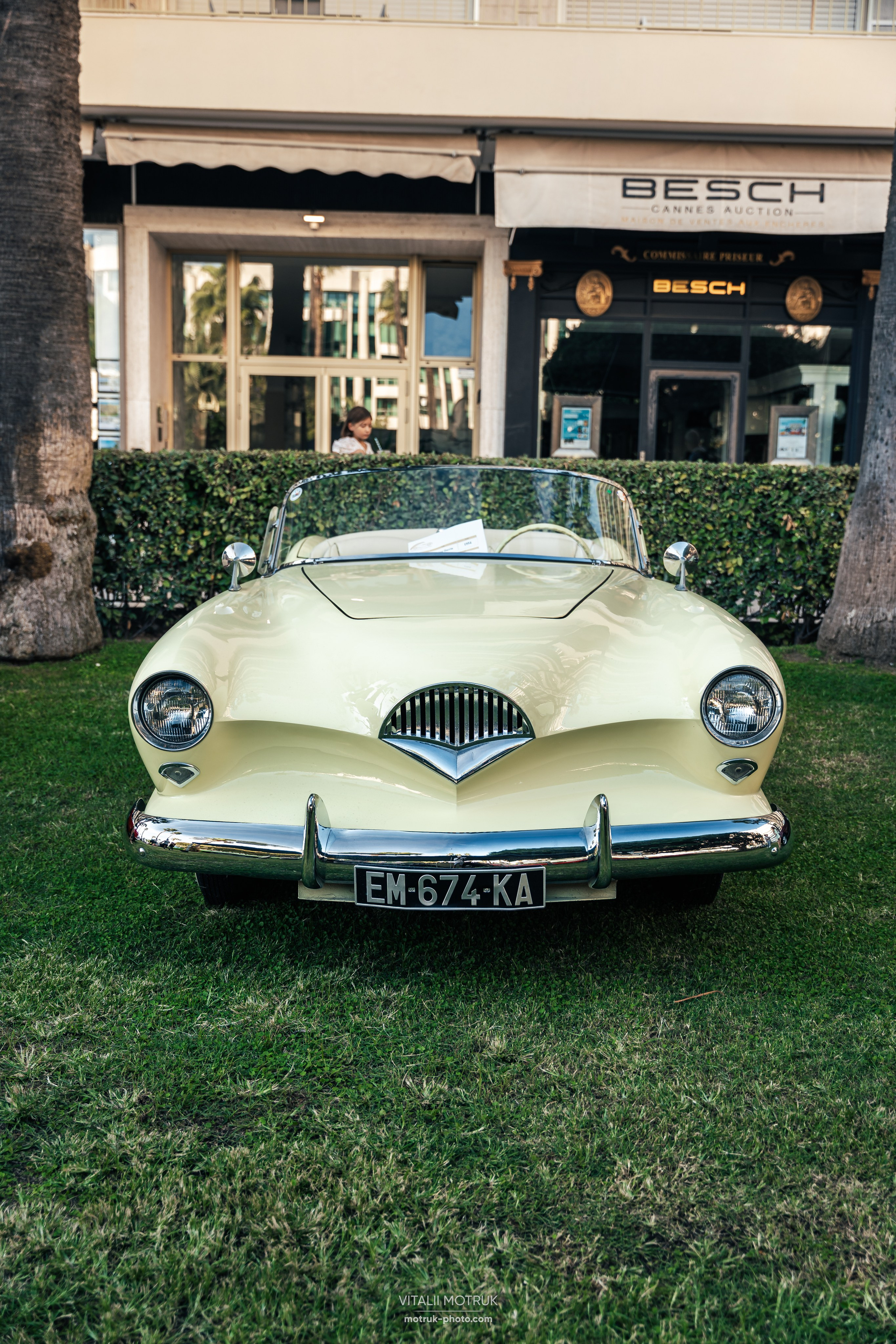 Cannes French Riviera Concours. Photographe de voitures à Paris — Vitalii Motruk