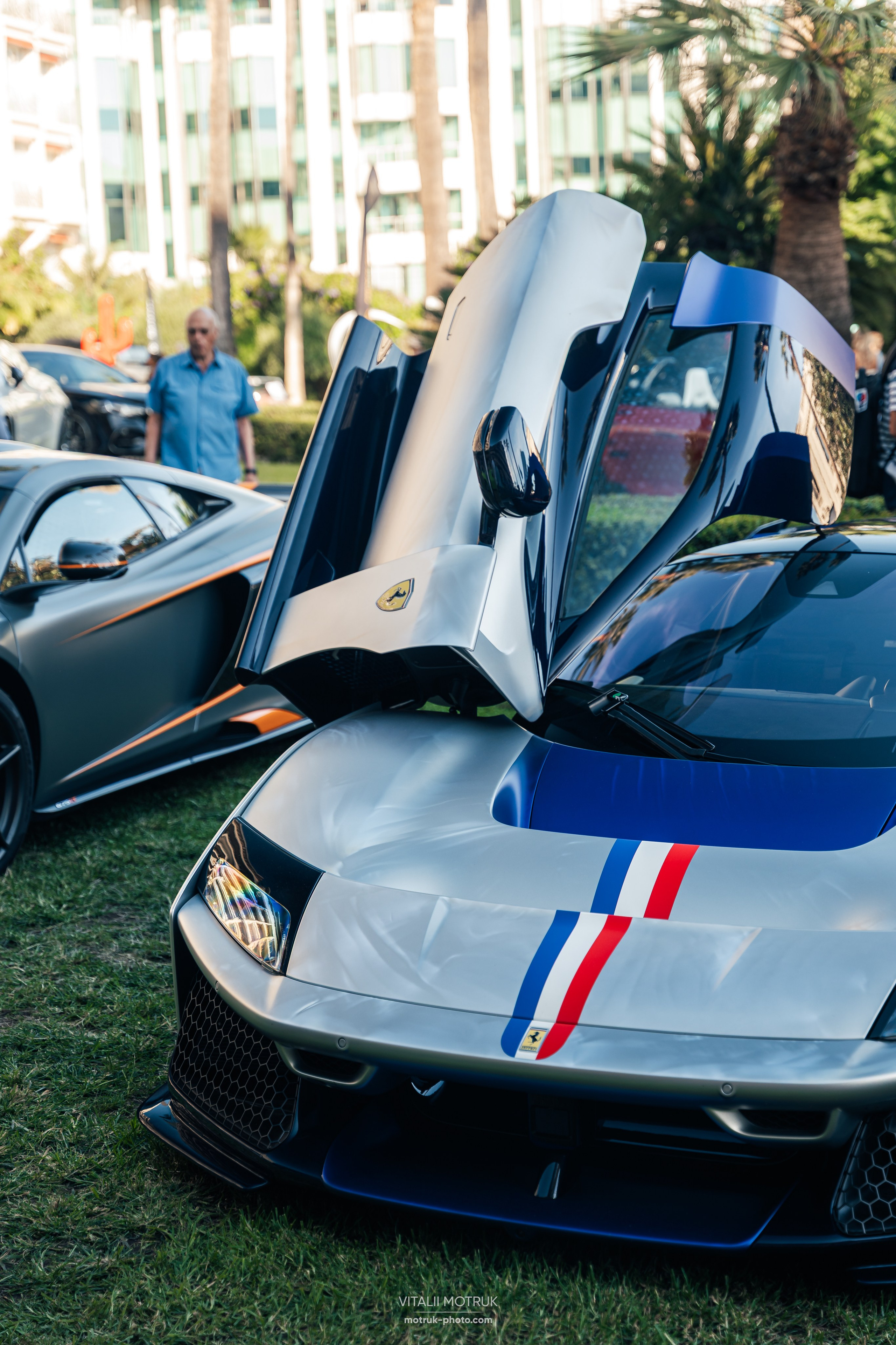 Cannes French Riviera Concours. Photographe de voitures à Paris — Vitalii Motruk
