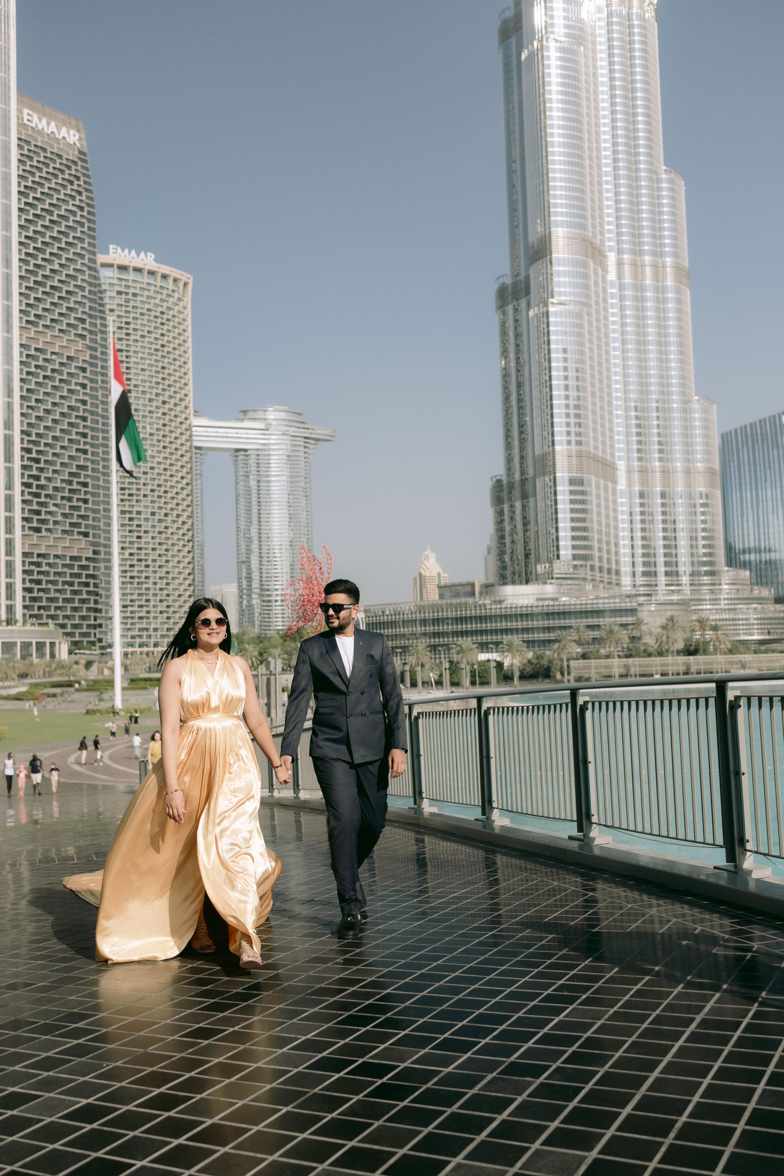 COUPLE SESSIONS. Love Emotions Weddings