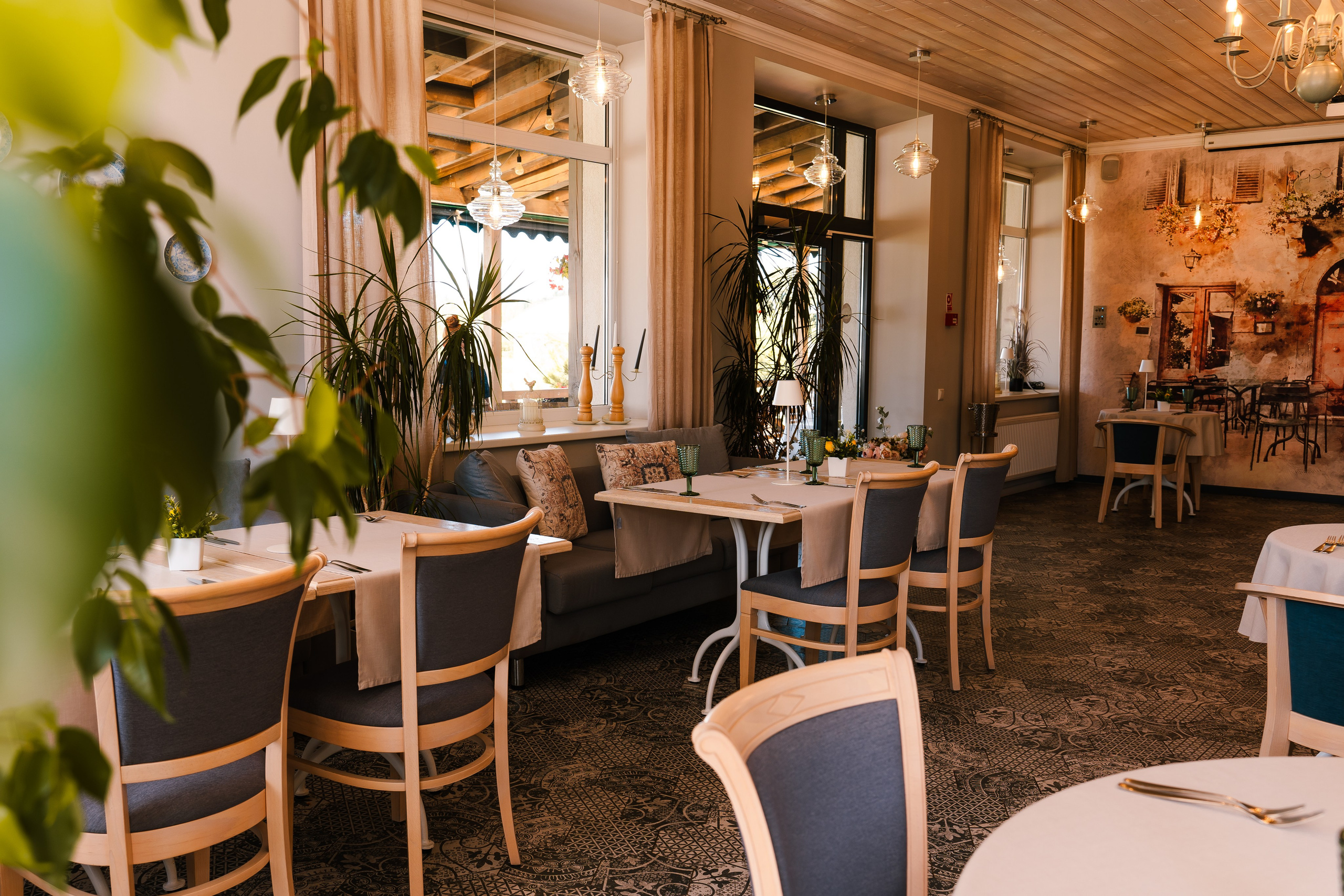 RESTAURANT. Montenegro photographer and videographer