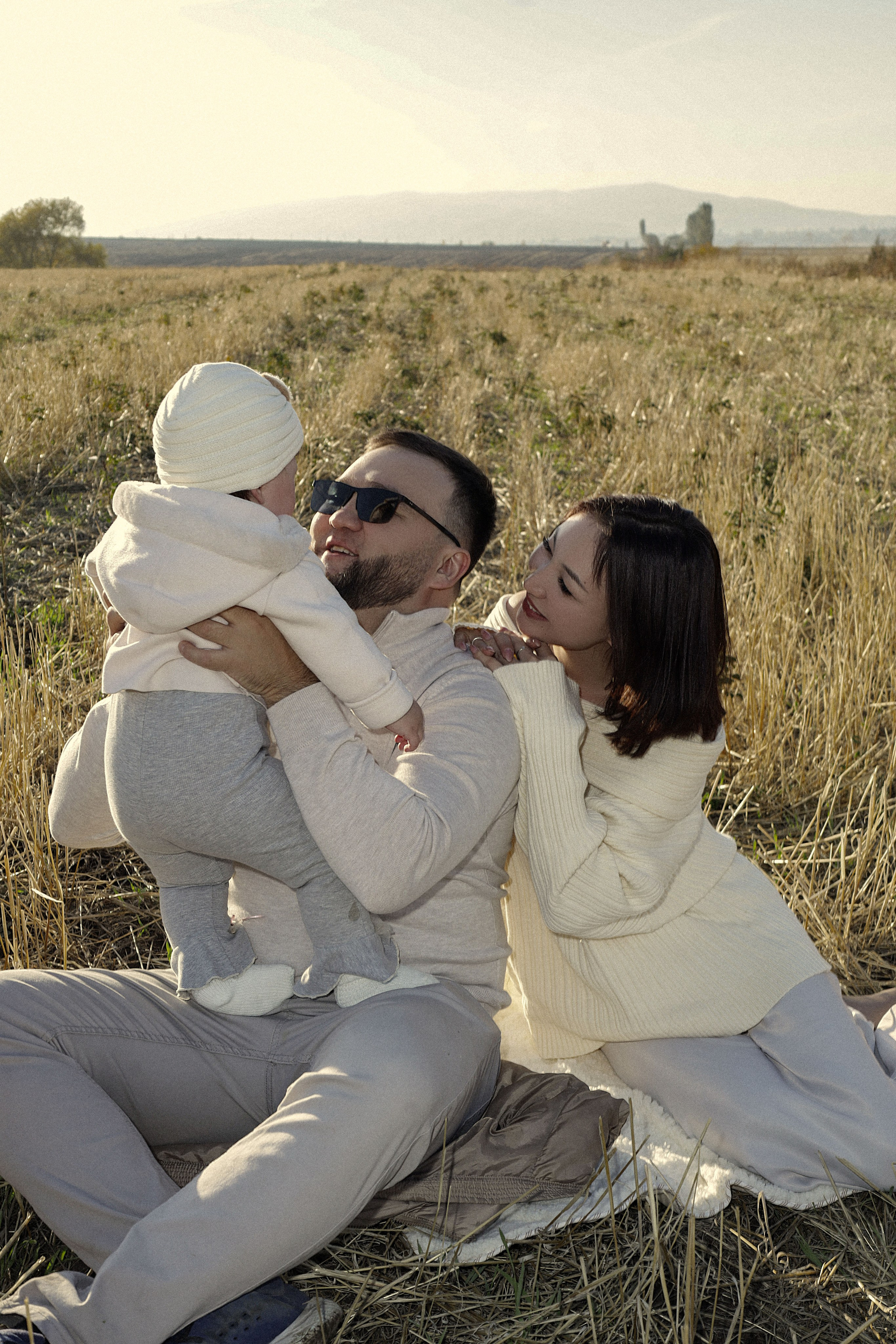 Семья. Ellaya.ph