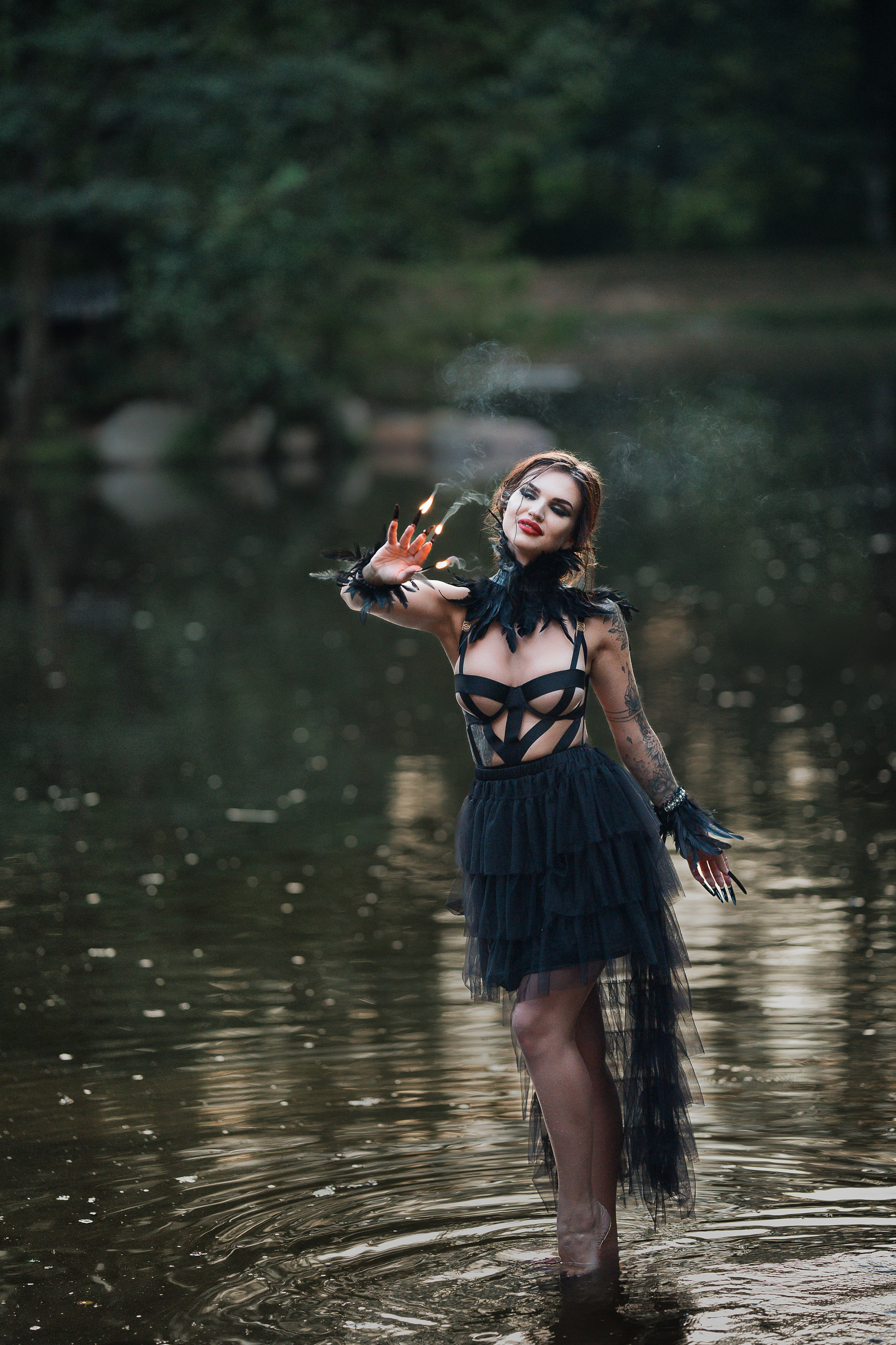 Witch at the lake. Familien, Lifestyle und Portrait Fotografin in Trier, Luxembourg