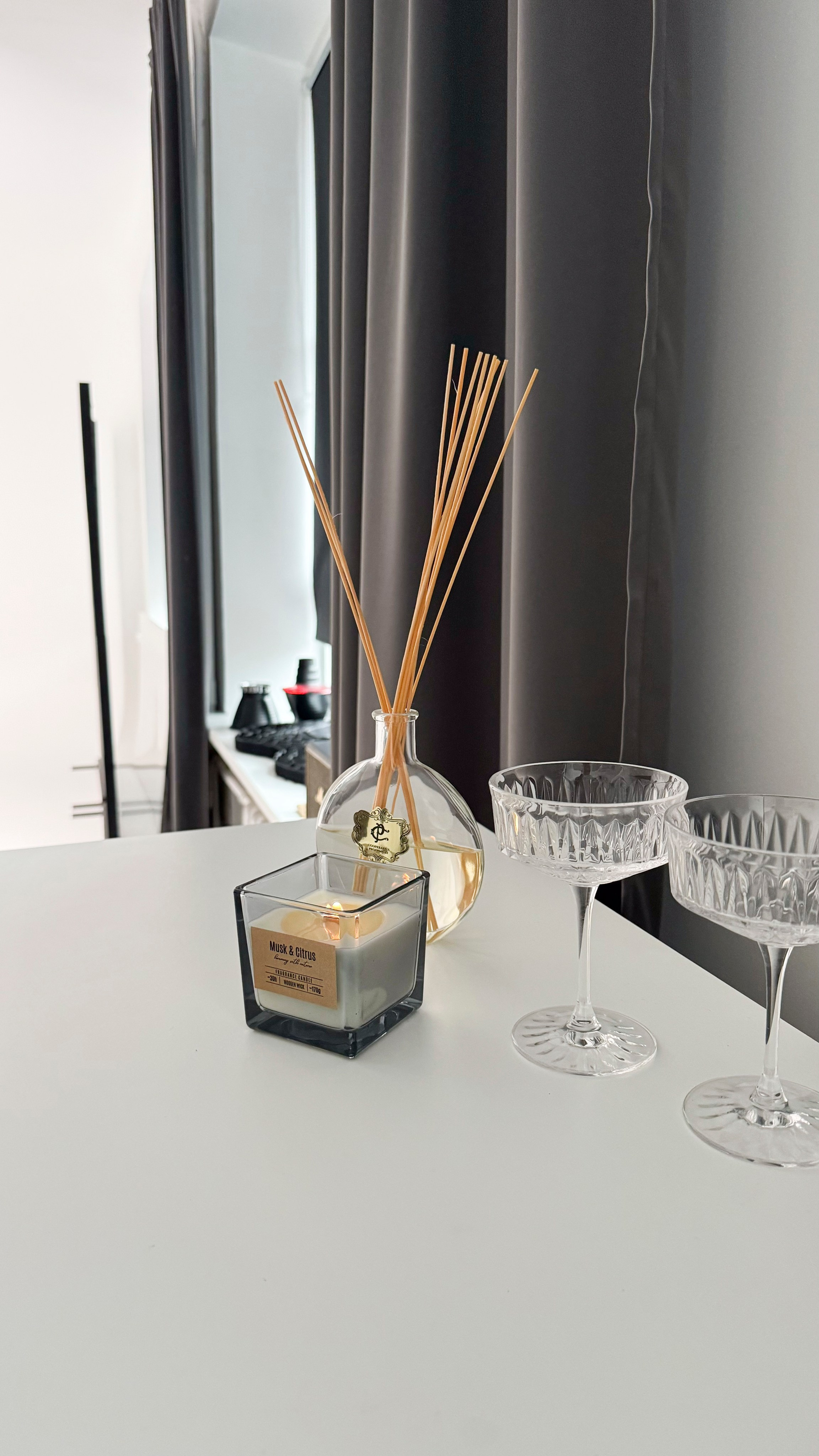 Sava studija jeb vieta, kur izpausties - iPhone Video School. Video shooting and creating with phone, iPhone Video School