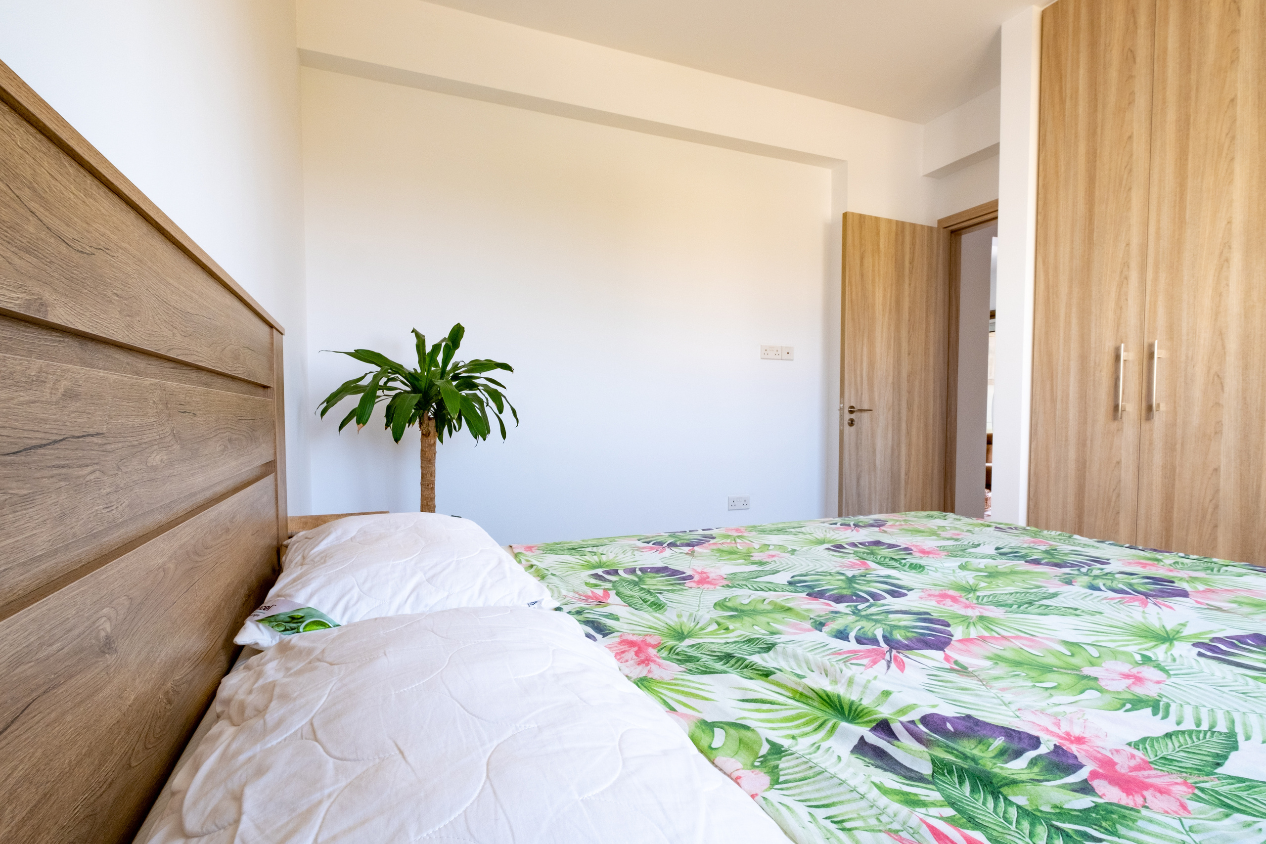 Real estate photography cyprus. Photographer in Cyprus Lena Kirilishina