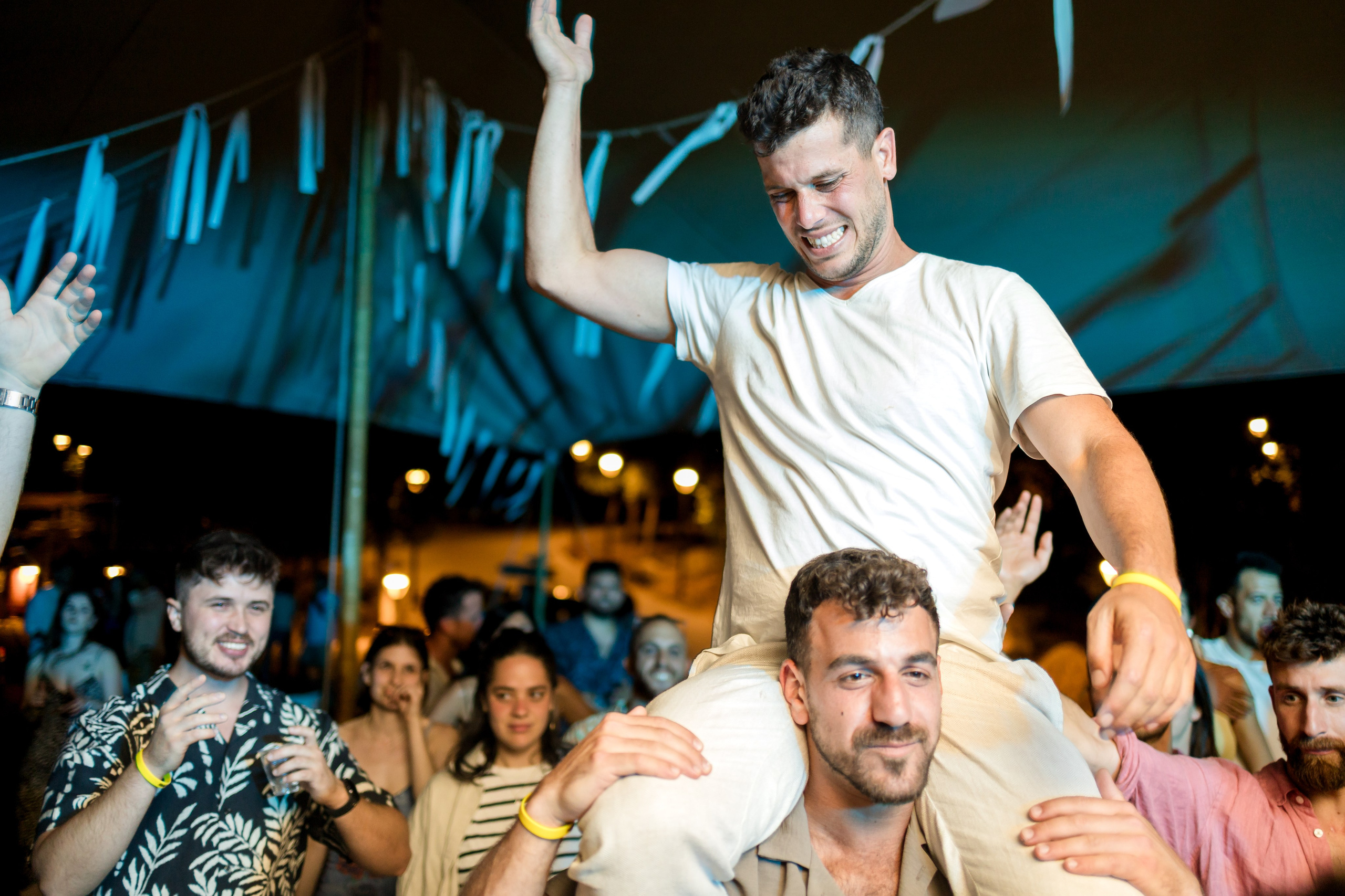 Omar & Nimrod. AMIR BUCHNIK PHOTOGRAPHER