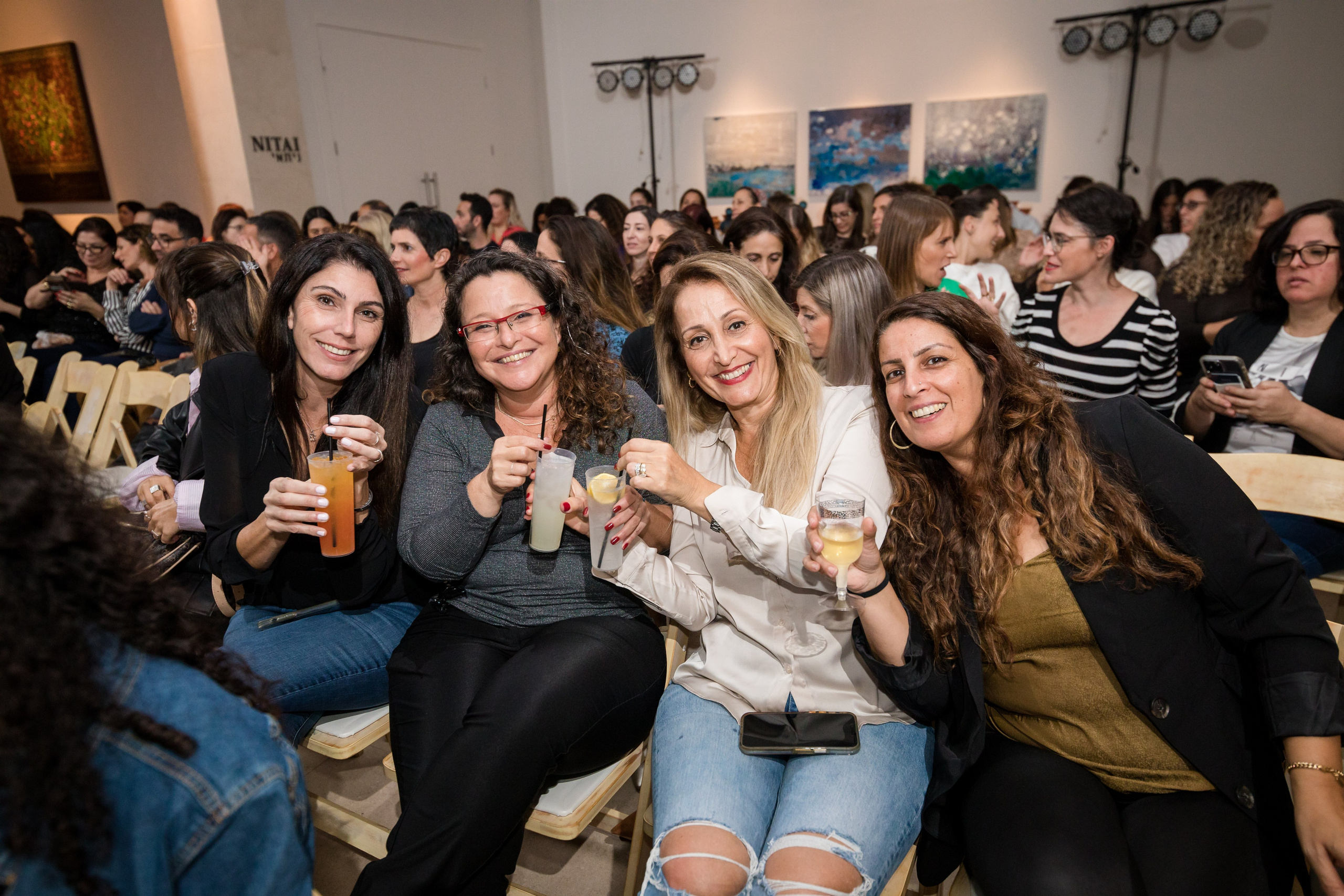 Pfizer. AMIR BUCHNIK PHOTOGRAPHER