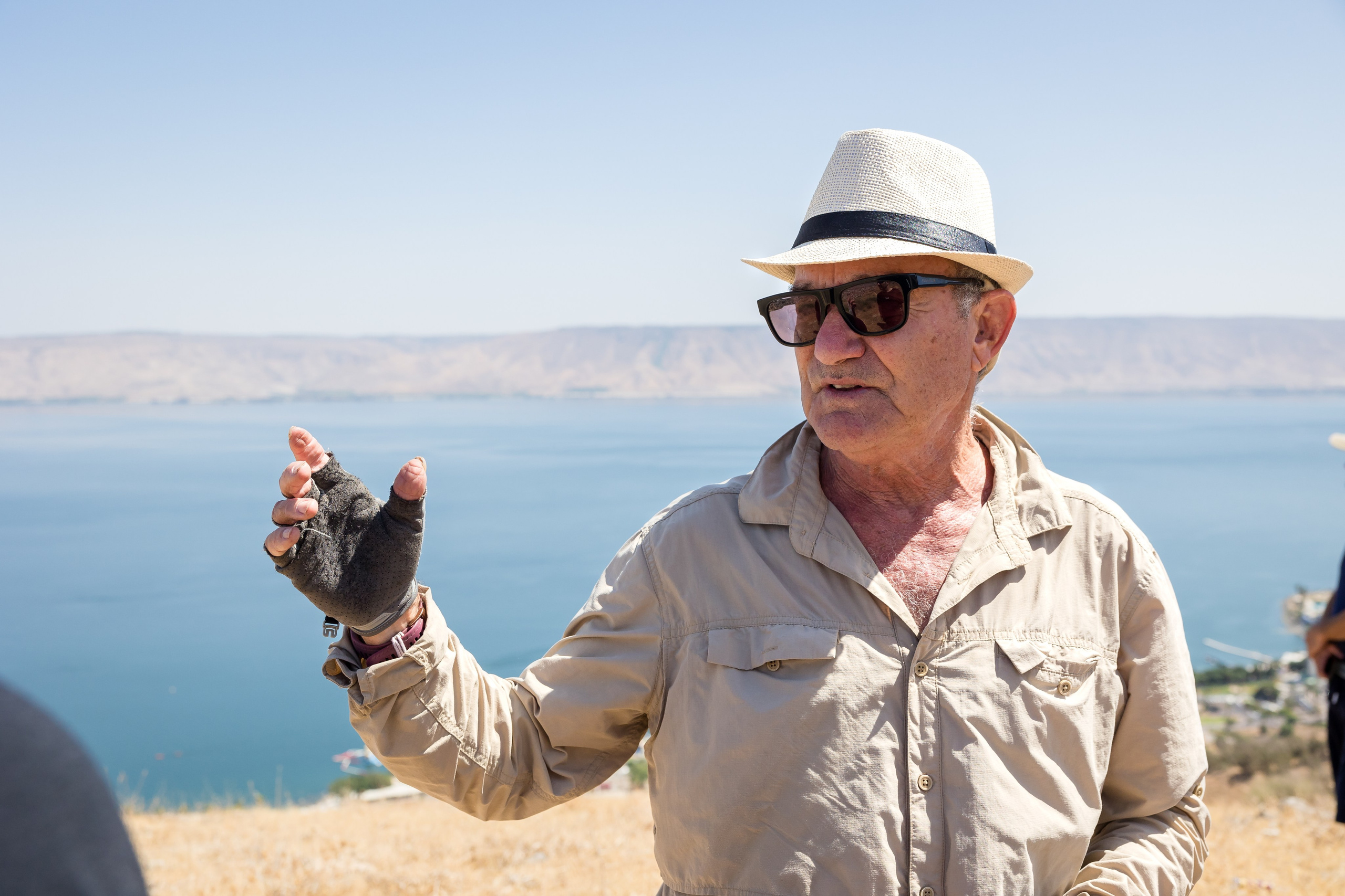 HSL- summer vibes. AMIR BUCHNIK PHOTOGRAPHER