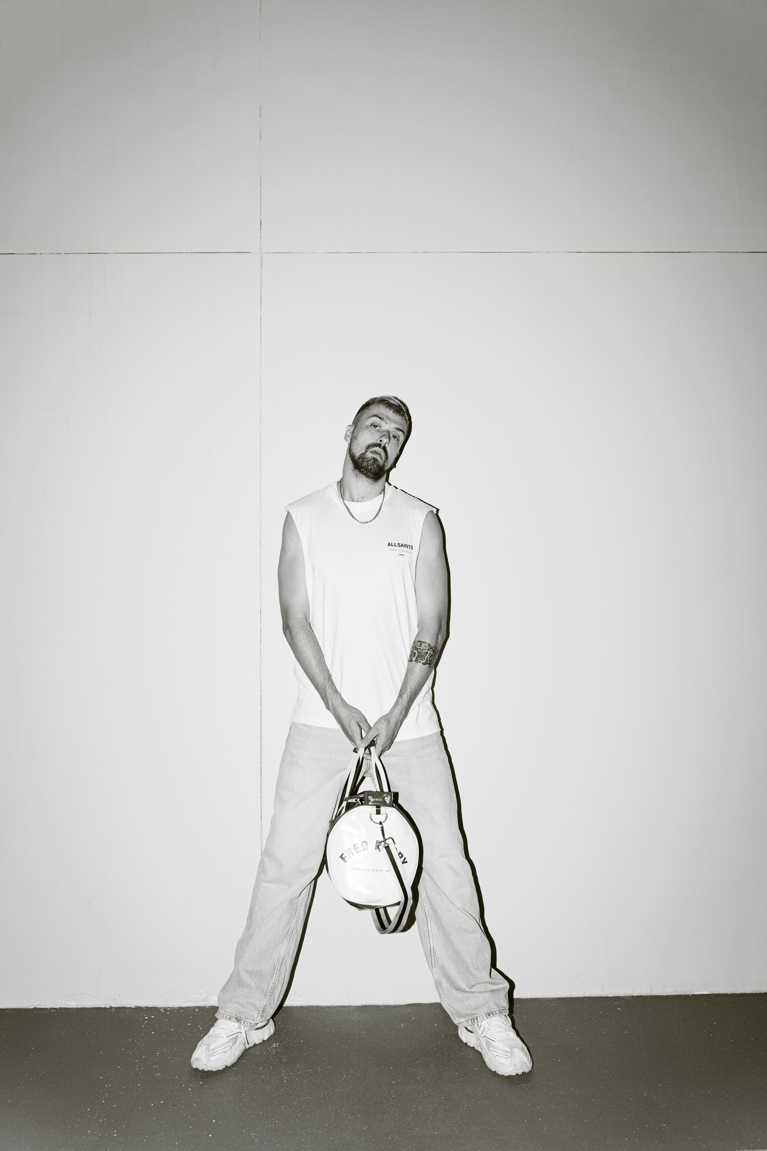 Men. Smm / photographer Dubai UAE