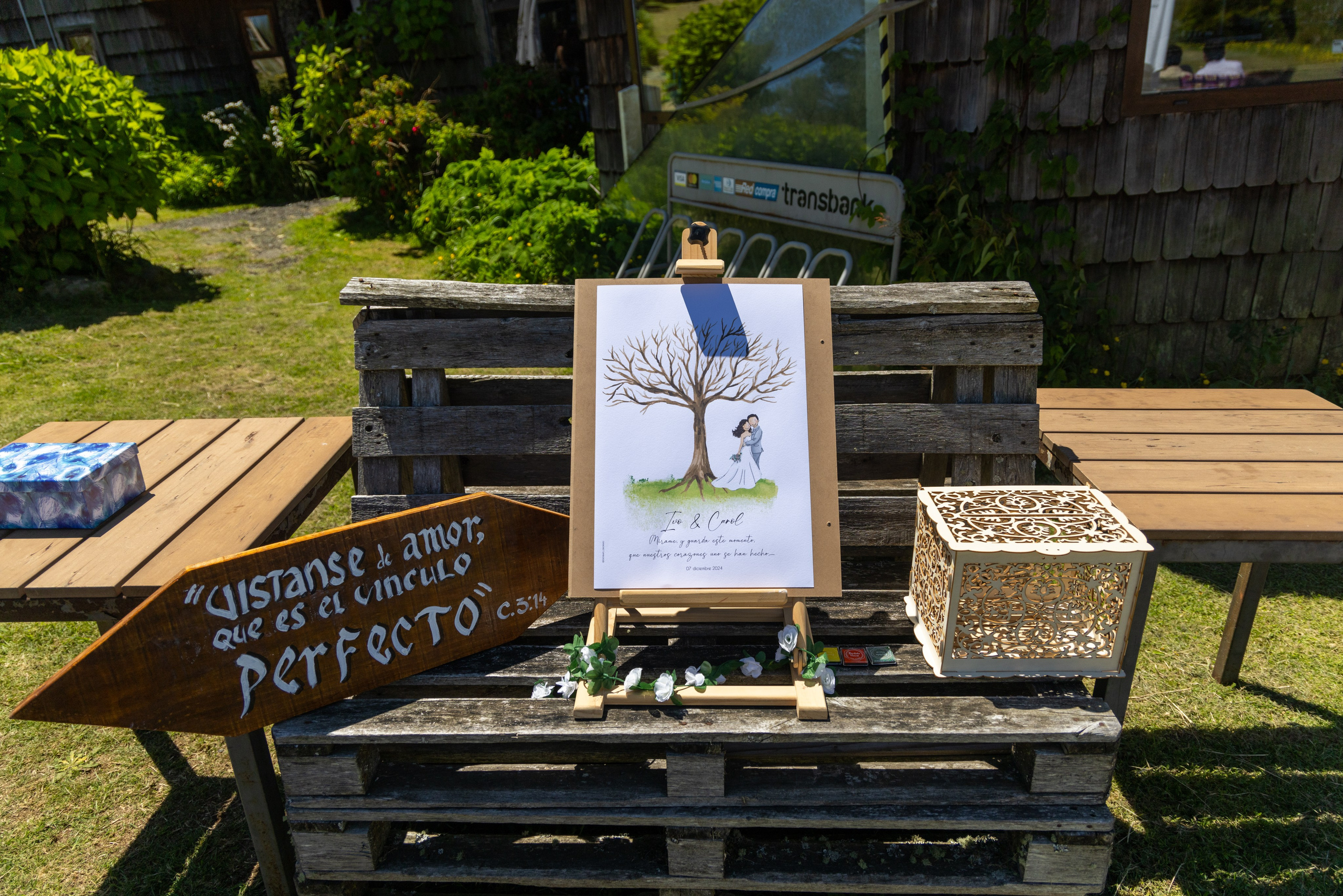 Carol & Ivo. Dinka & Emilio - El arte de preservar lo que no se repite